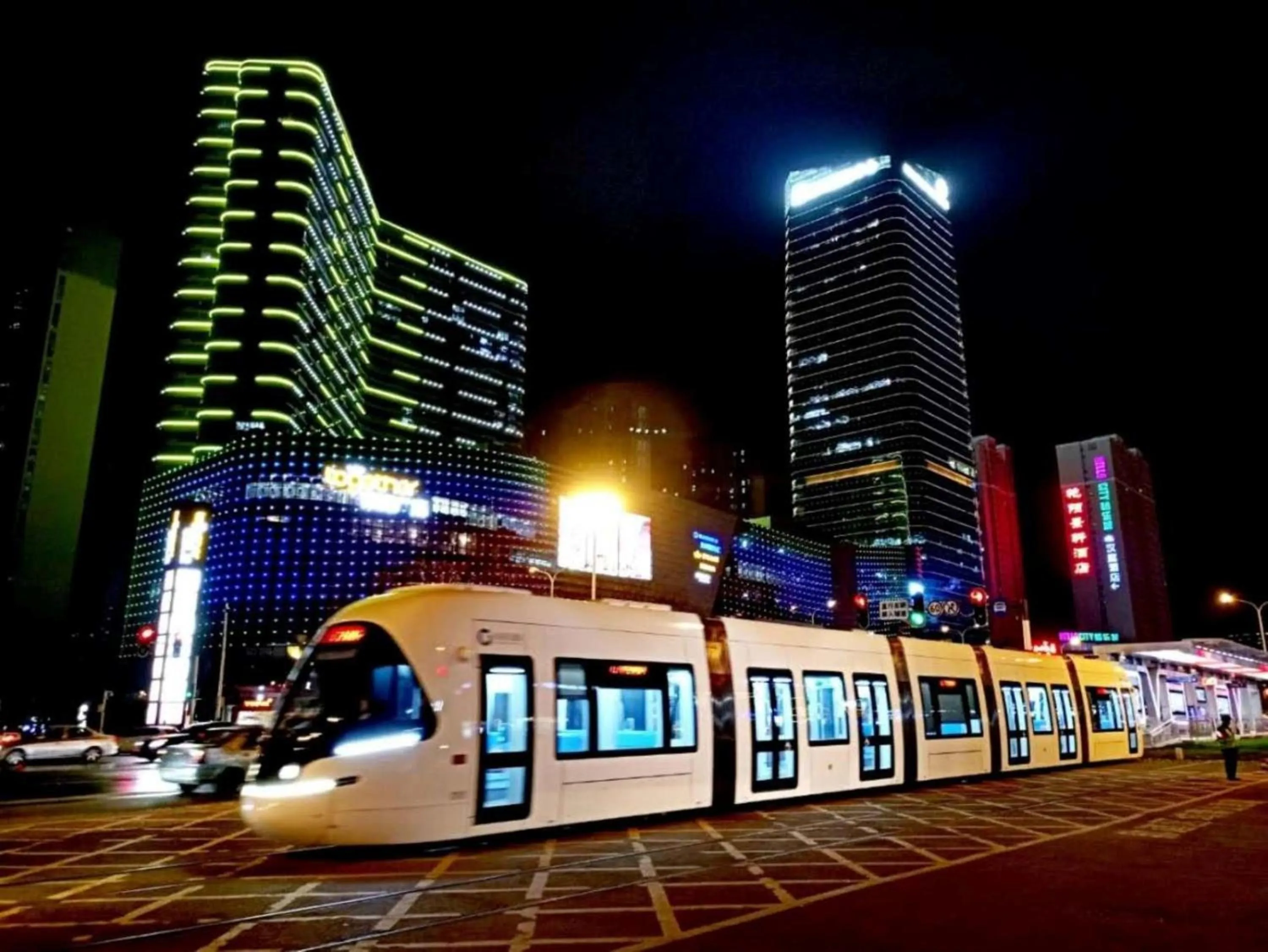 Property building in Holiday Inn Express - Wuhan Optical Valley by IHG