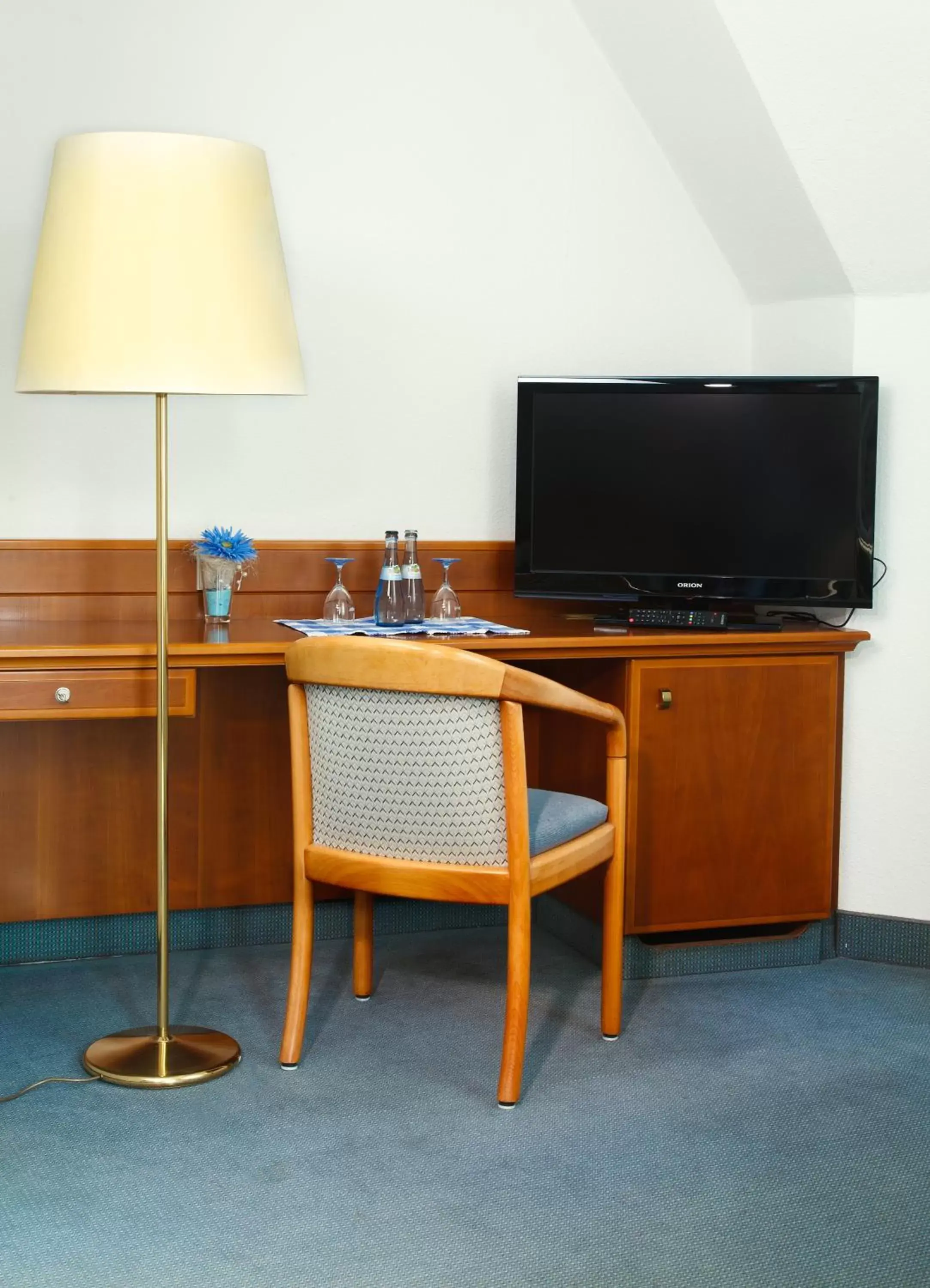 Business facilities, TV/Entertainment Center in Hotel Zeller Zehnt