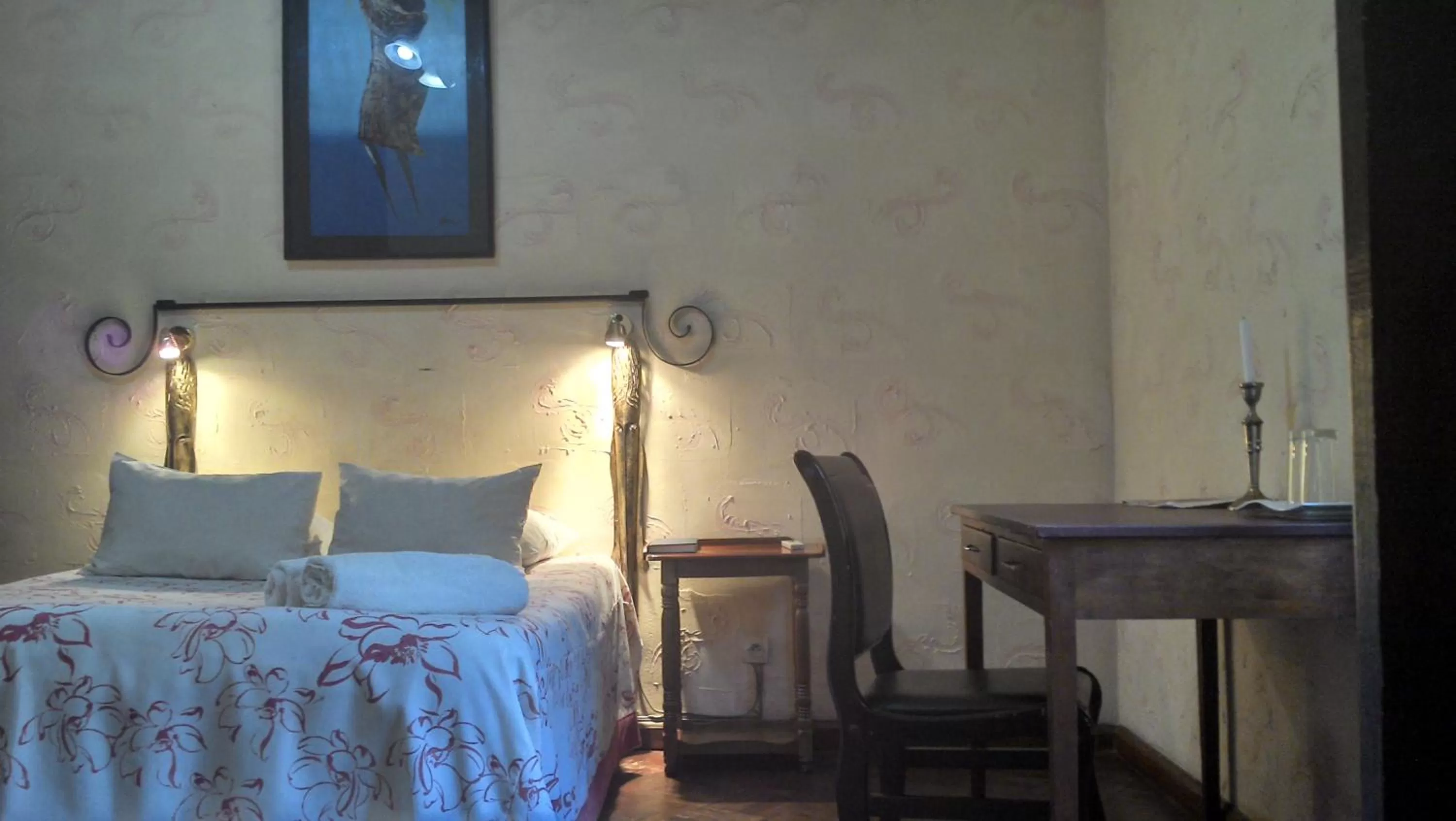 Decorative detail, Bed in Relais De La Haute Ville Tana