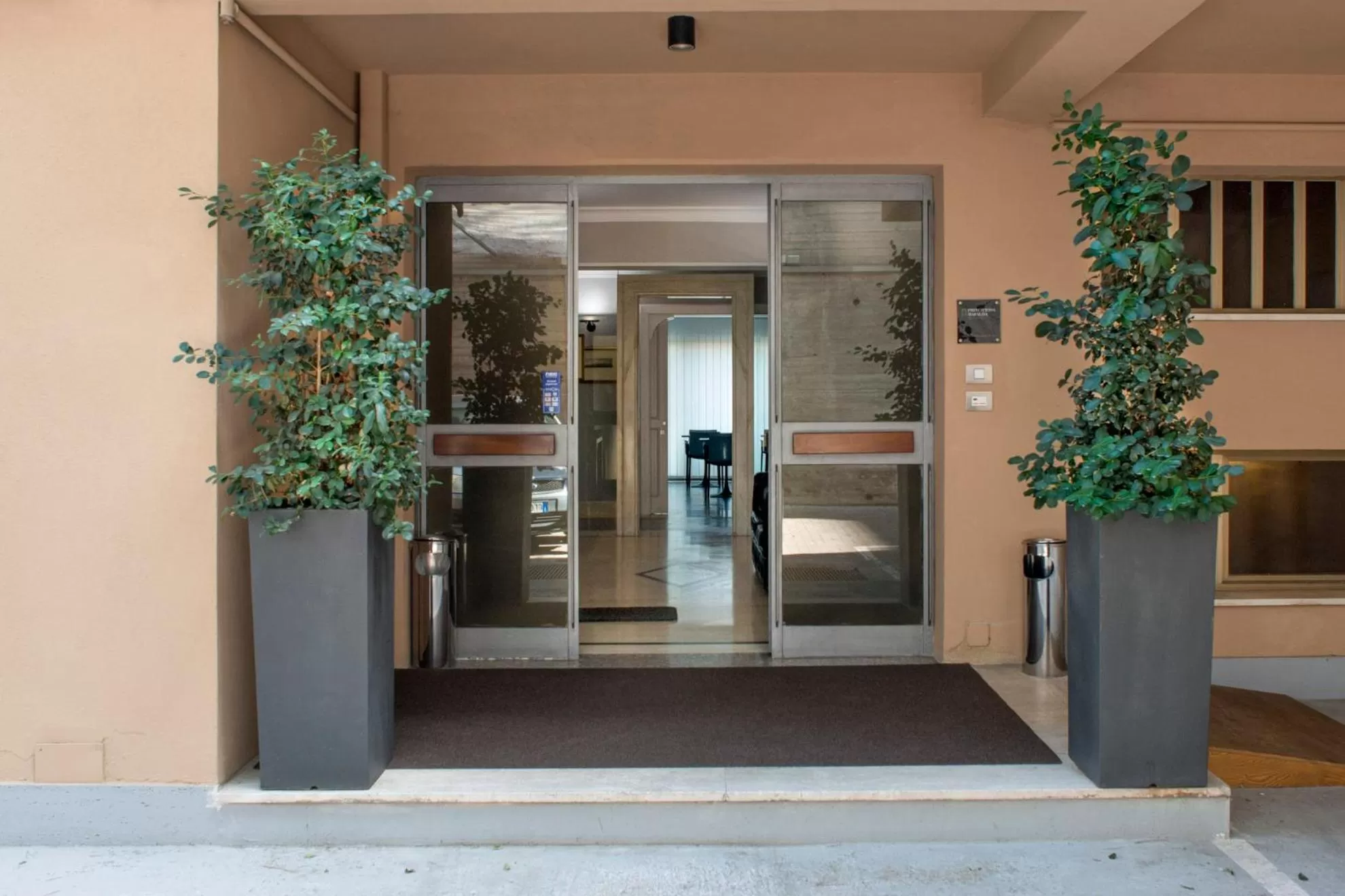 Facade/entrance in Principessa Mafalda