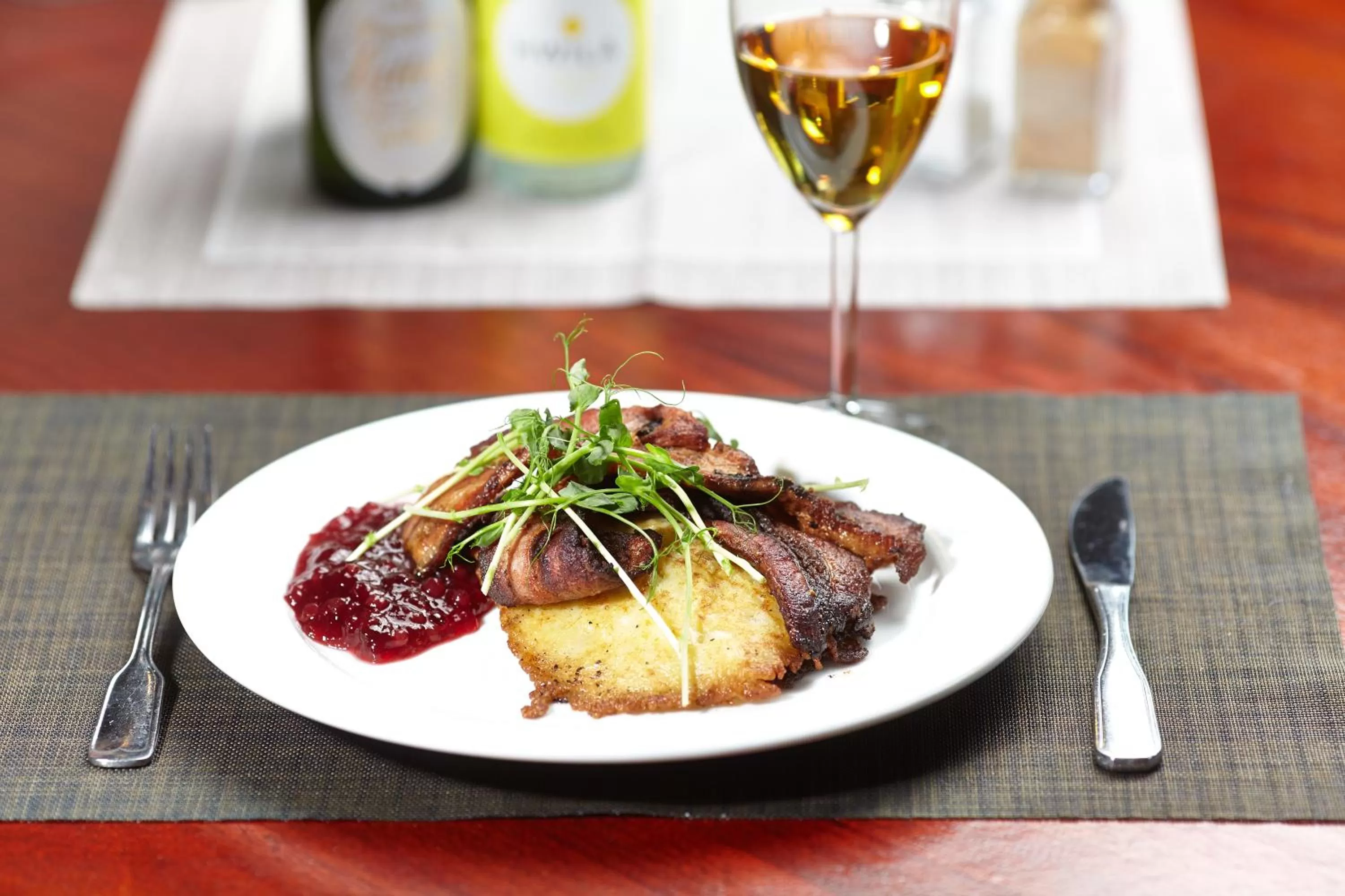 Restaurant/places to eat in Hotell Högland