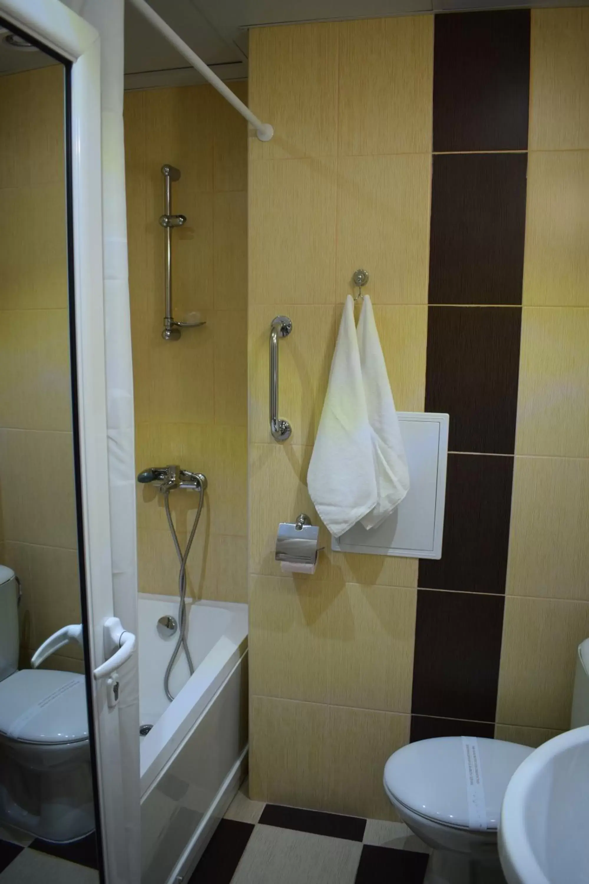 Bathroom in Slavyanska Beseda Hotel