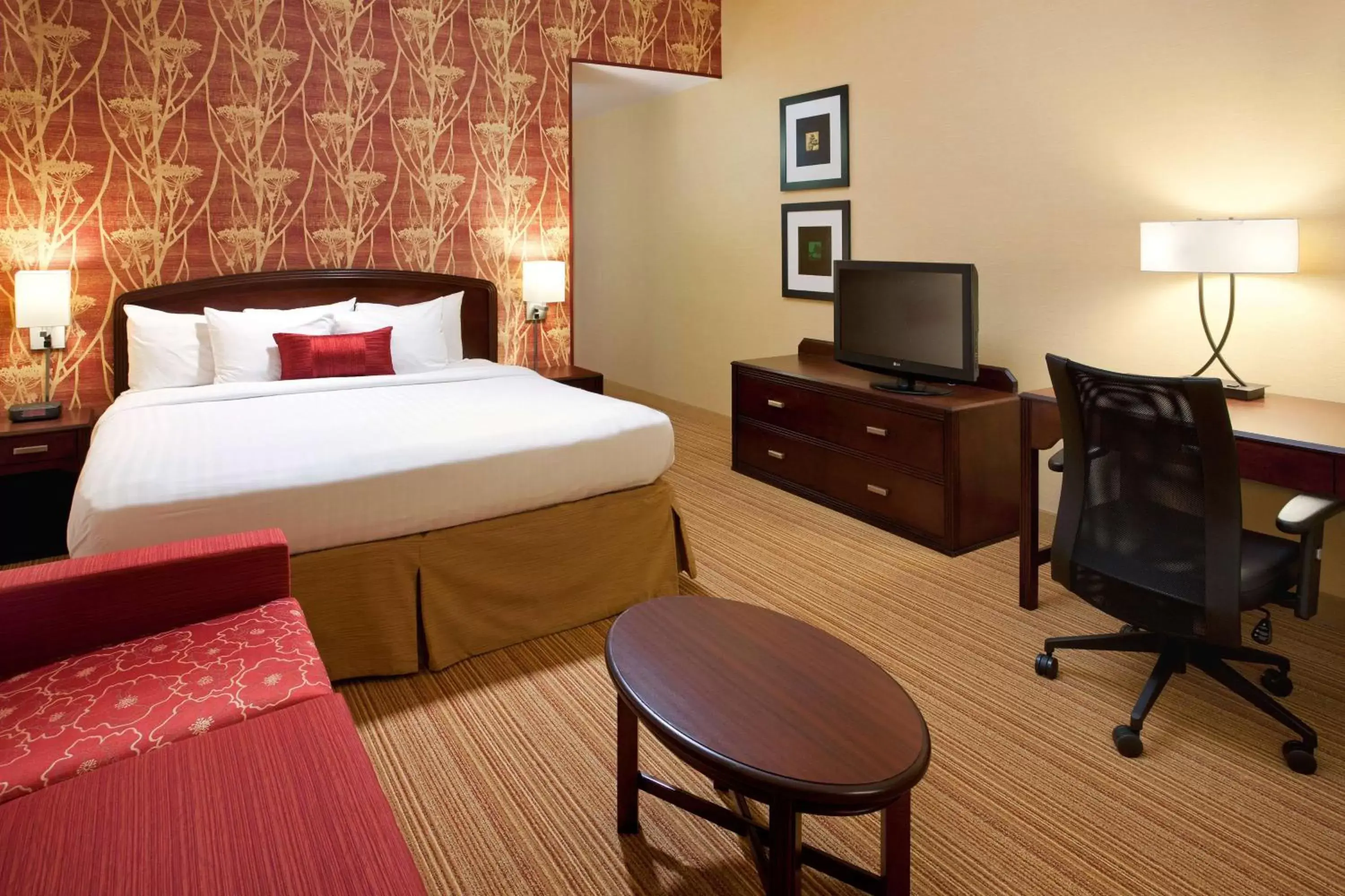 Bedroom, Bed in Sonesta Select Las Vegas Summerlin