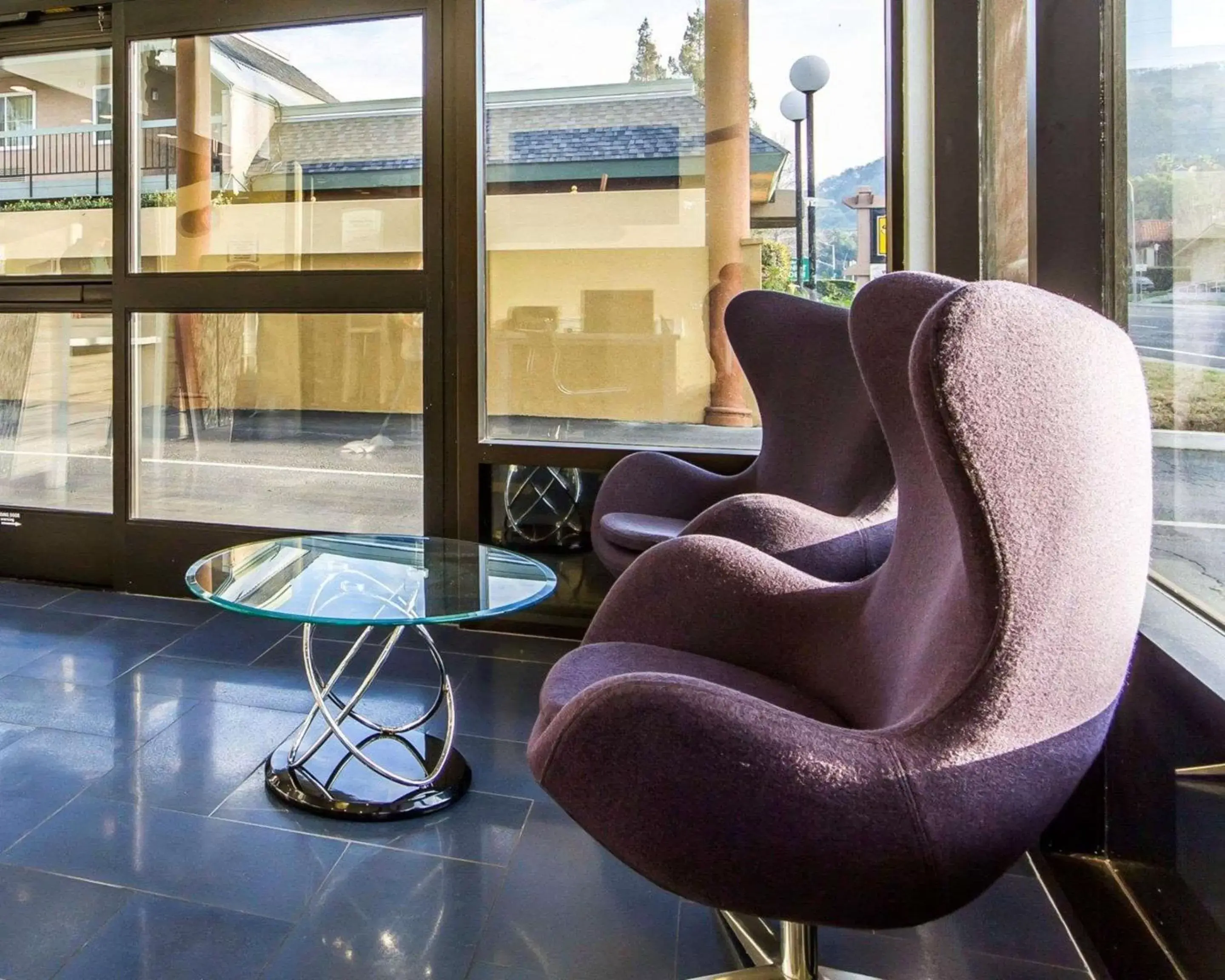 Lobby or reception, Seating Area in Quality Inn Martinez