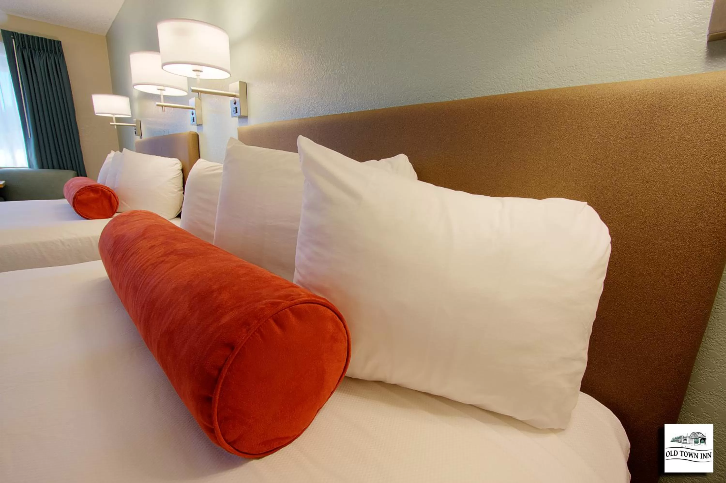 Bed in Super 8 by Wyndham Florence OR