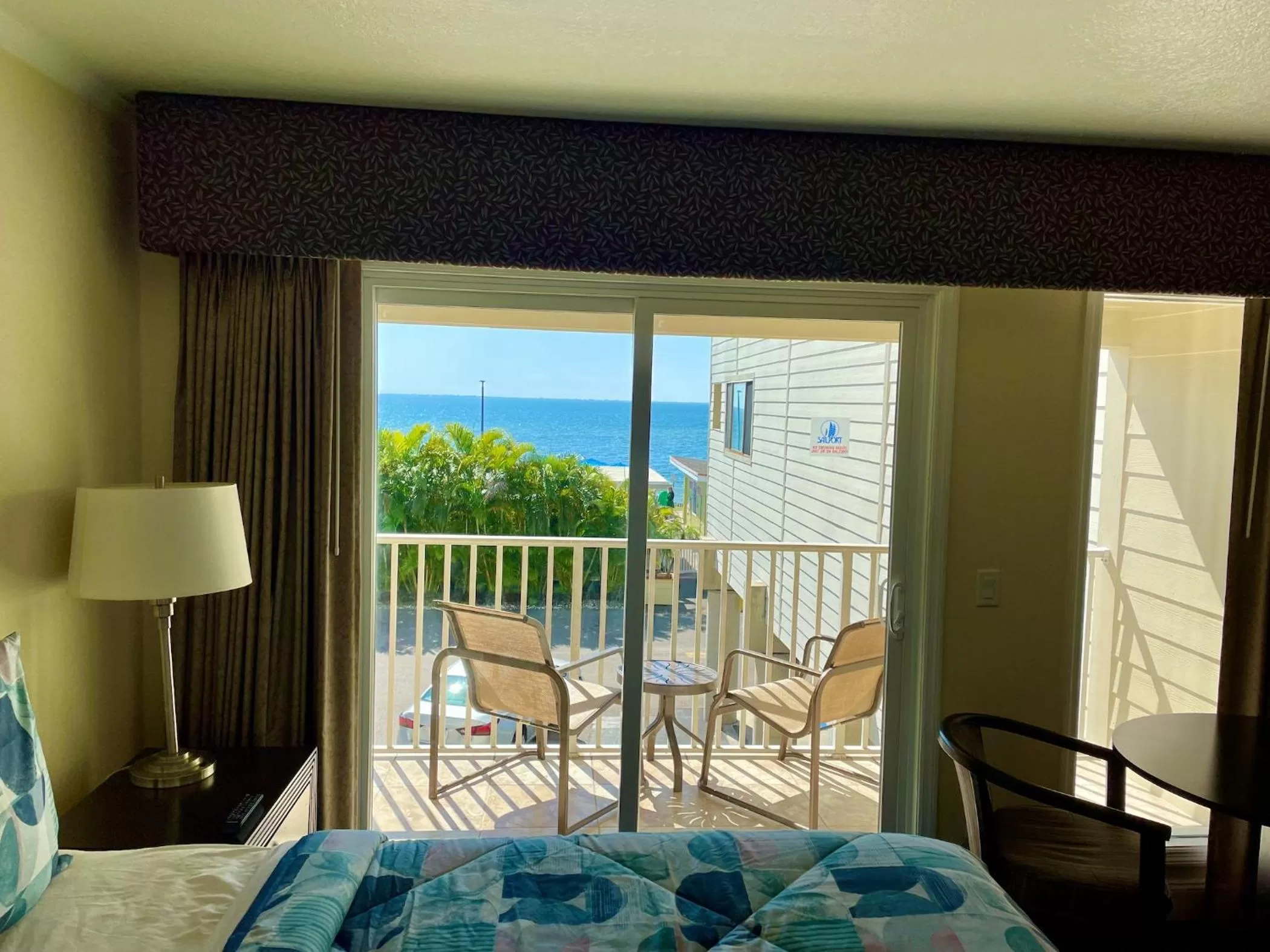 2 Bed Condo with Balcony Facing Pool and Sunsets!