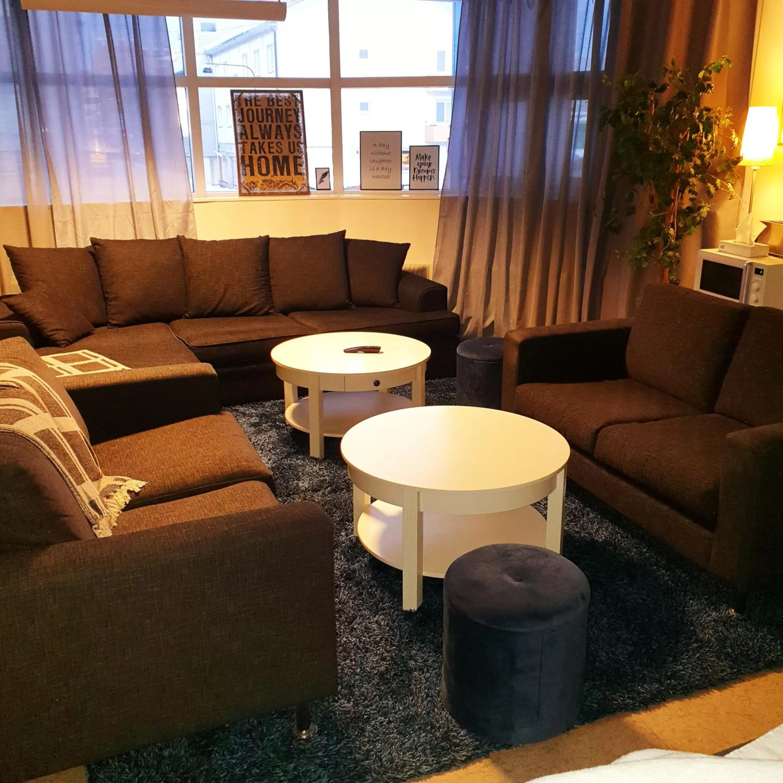 Lounge or bar, Seating Area in Sure Hotel by Best Western Focus