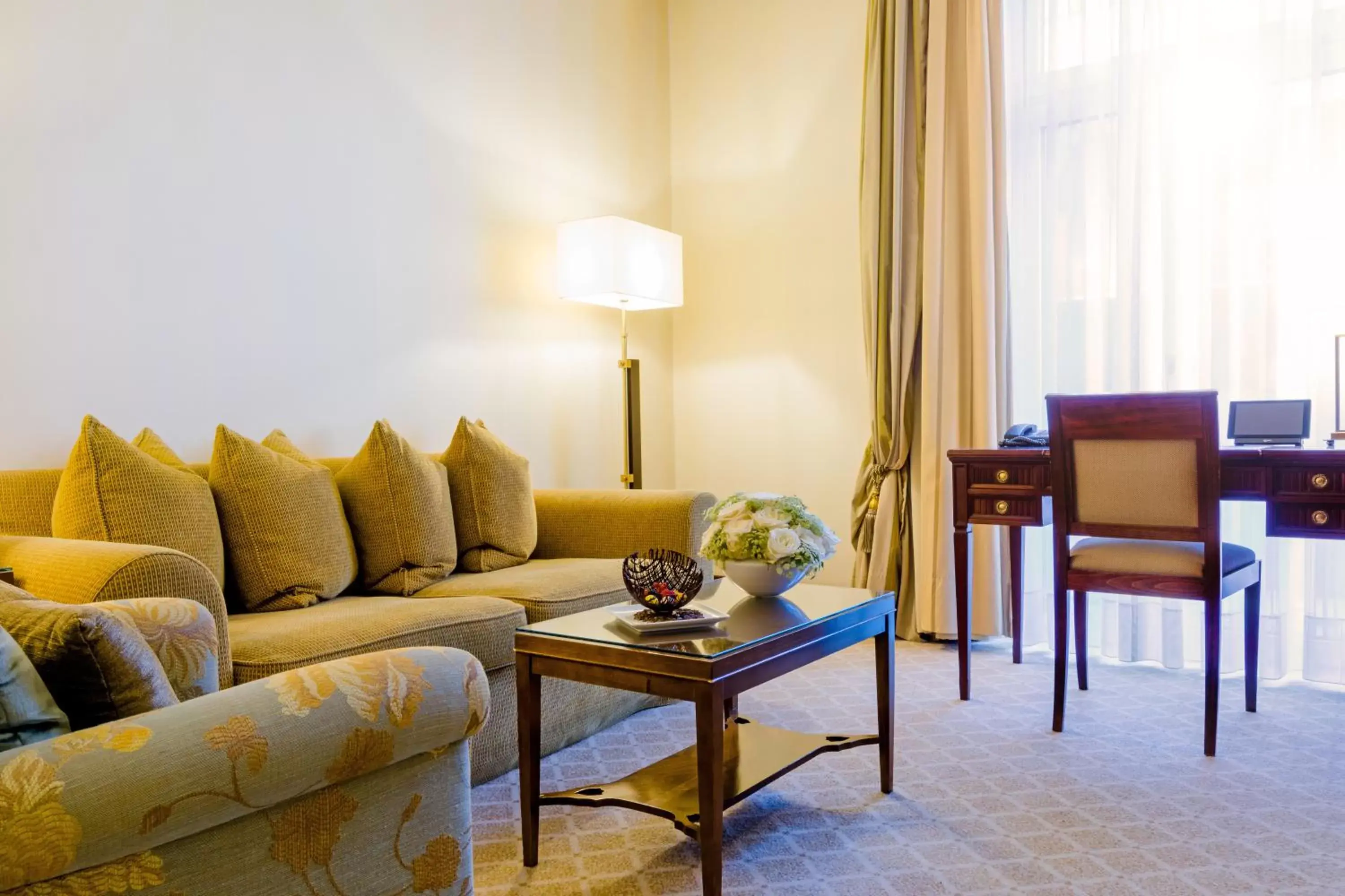 Junior Suite in Excelsior Hotel Ernst am Dom Junior Suite in Excelsior Hotel Ernst am Dom