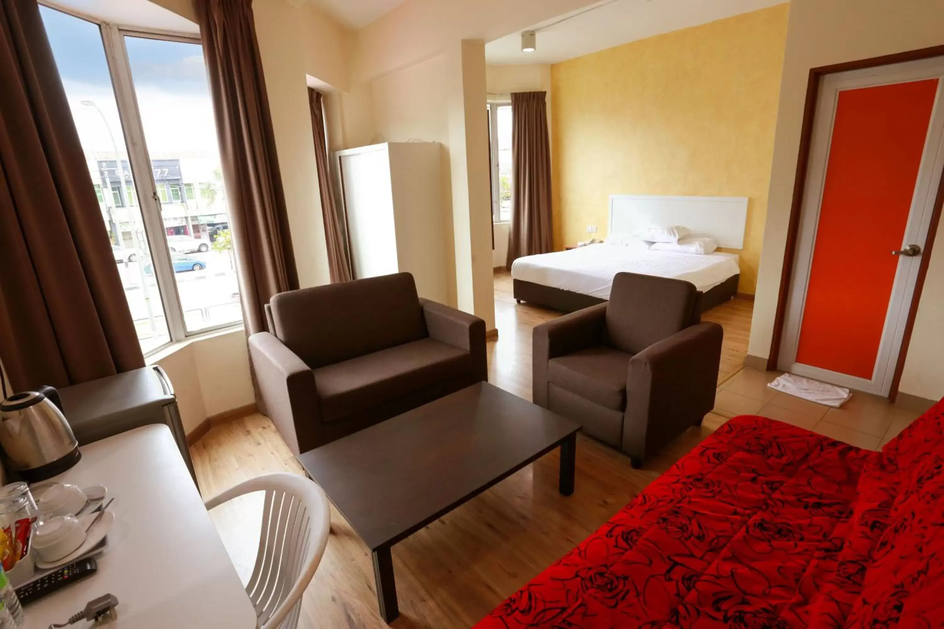 Bedroom, Seating Area in My Hotel Bukit Mertajam