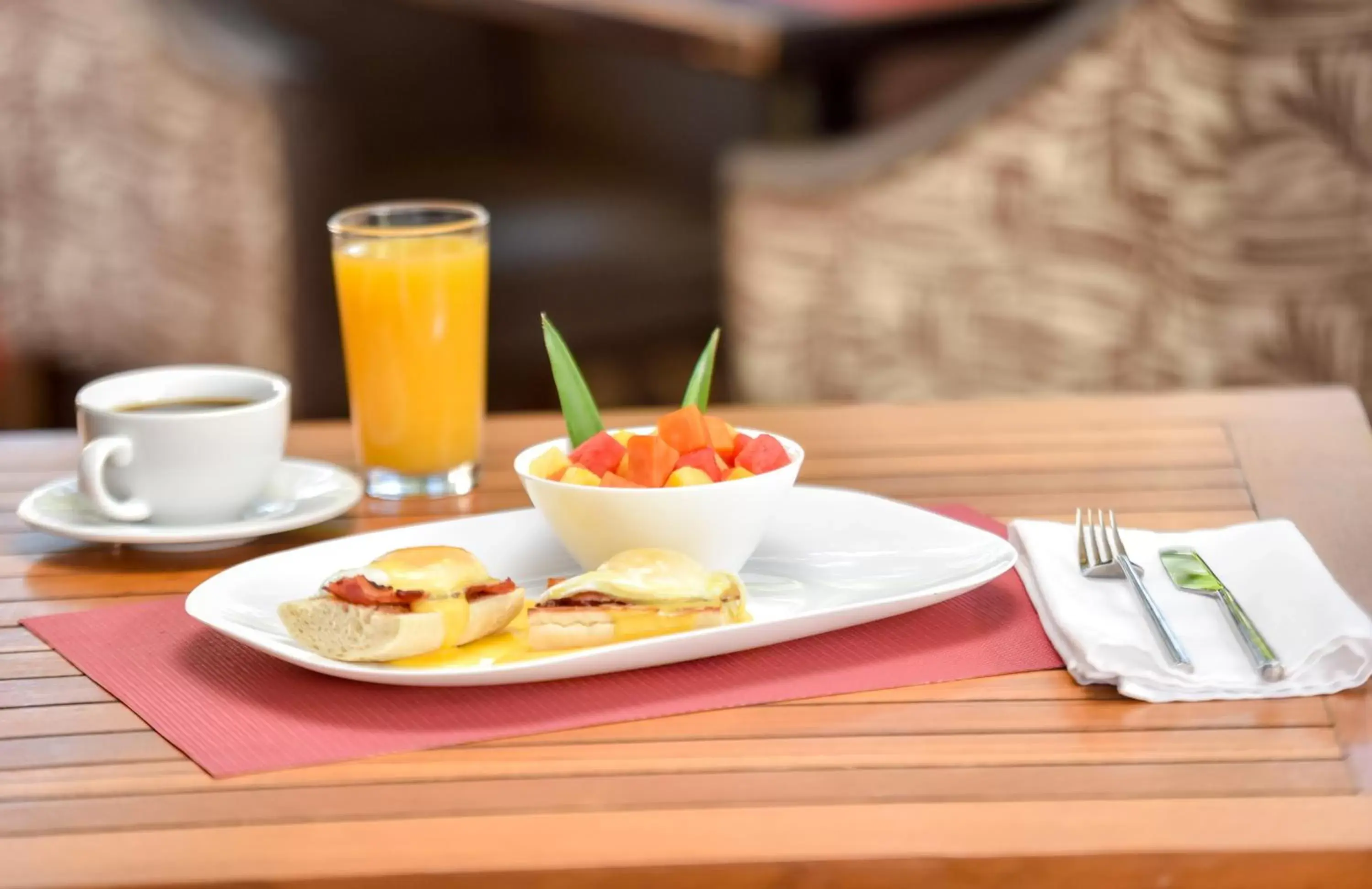 Breakfast in La Riviera Hotel