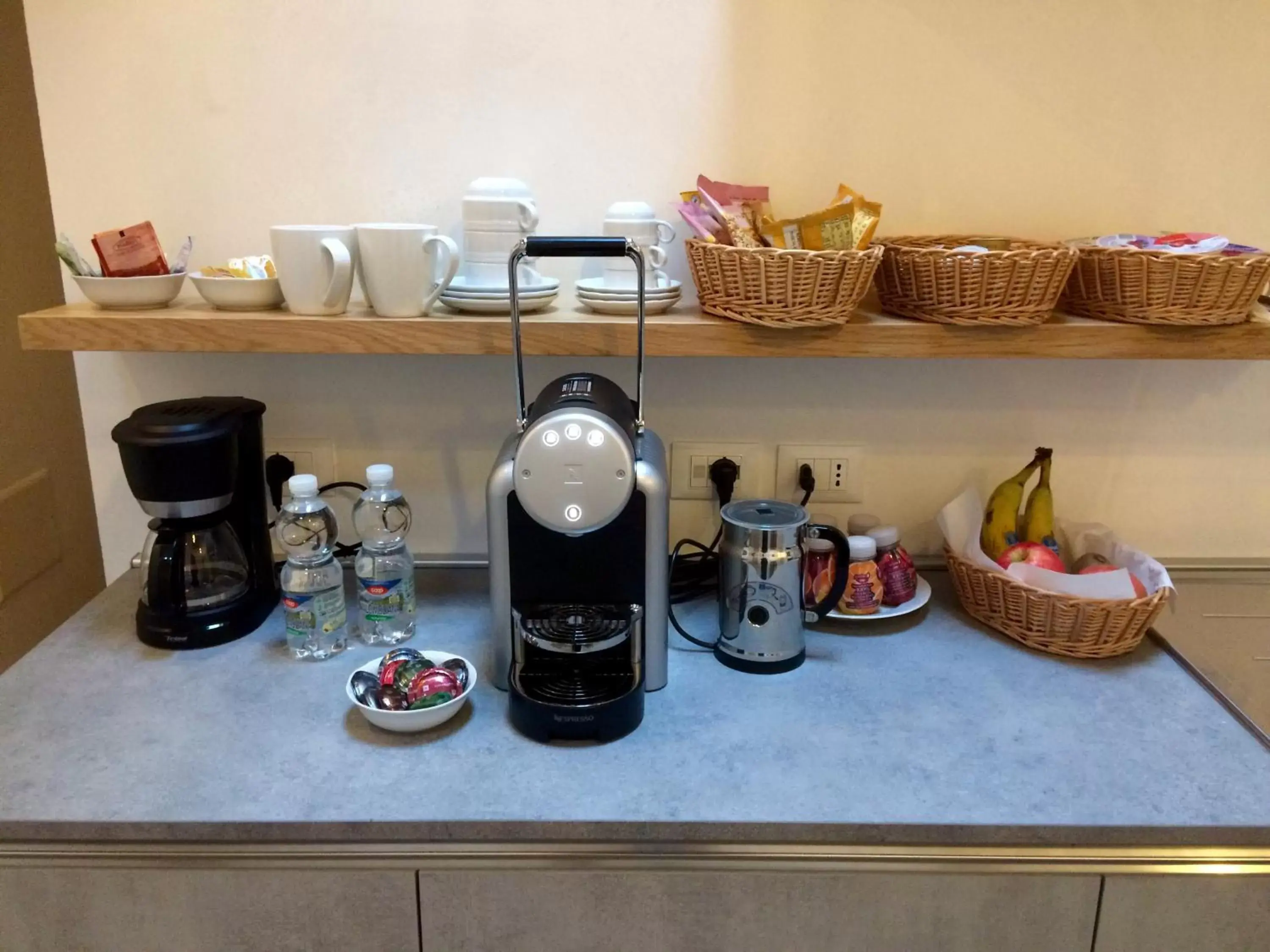 Area and facilities, Coffee/Tea Facilities in B&B Al Pozzo di Luce