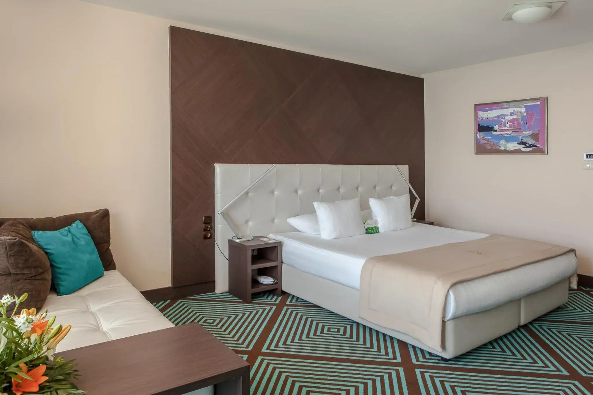 Bed in International Hotel Casino & Tower Suites