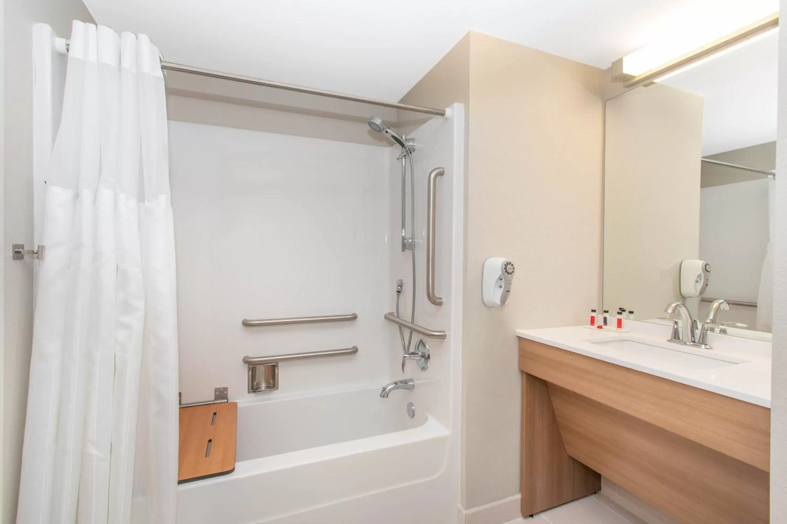 Bathroom in Microtel Inn & Suites by Wyndham Limon