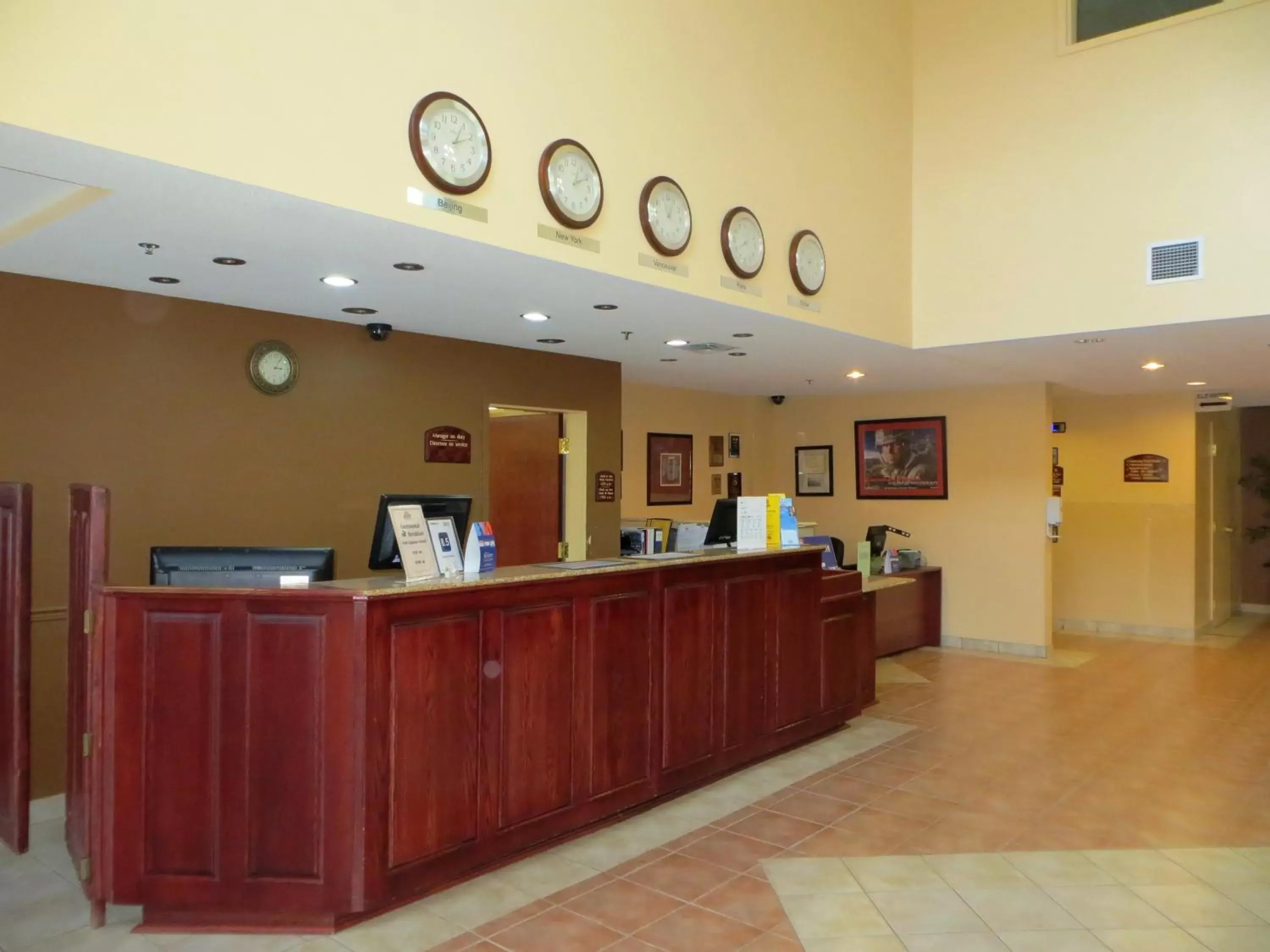 Lobby or reception in Days Inn by Wyndham Oromocto Conference Centre Lobby or reception in Days Inn by Wyndham Oromocto Conference Centre