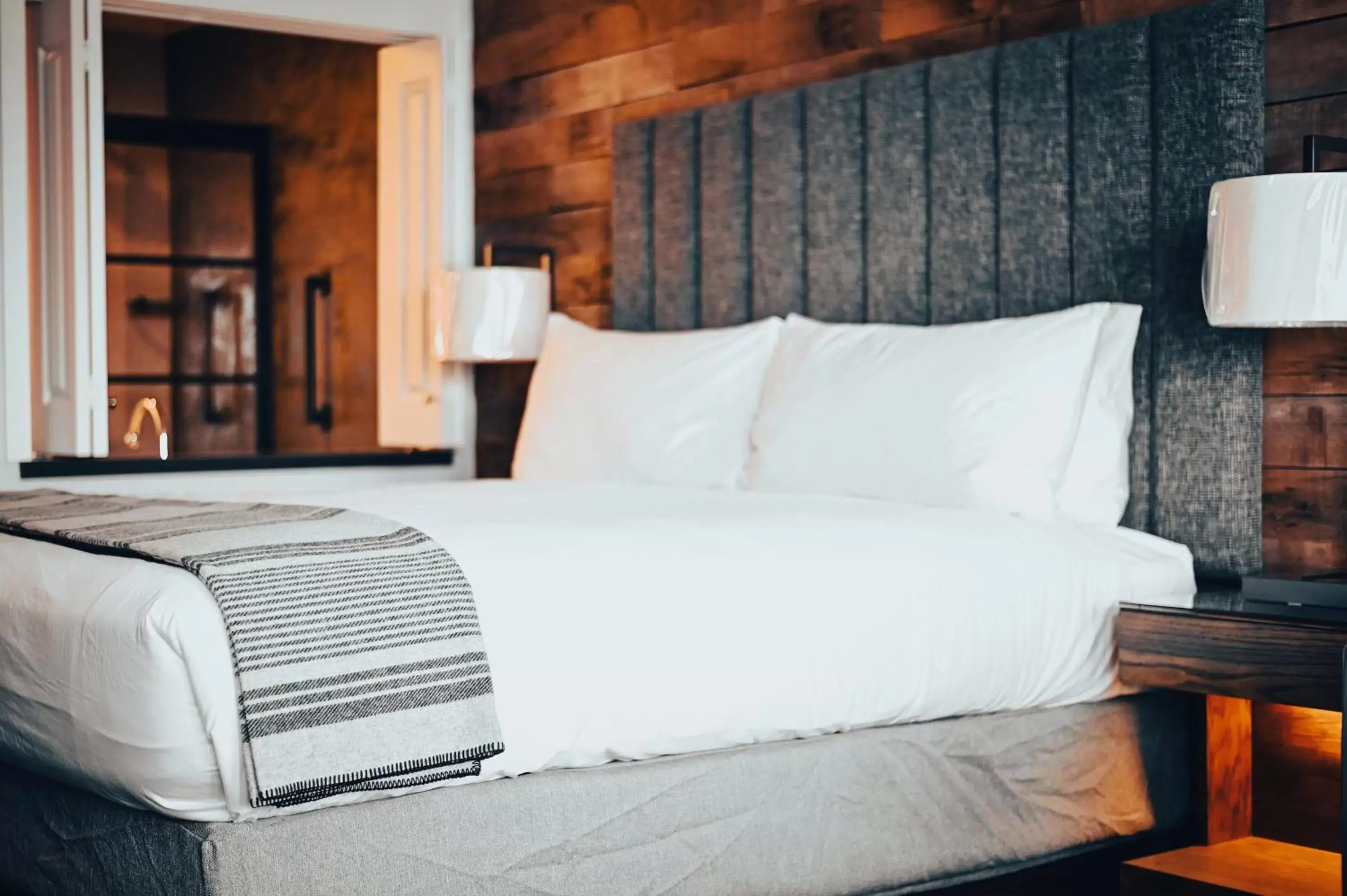 Bed in Cannery Pier Hotel & Spa