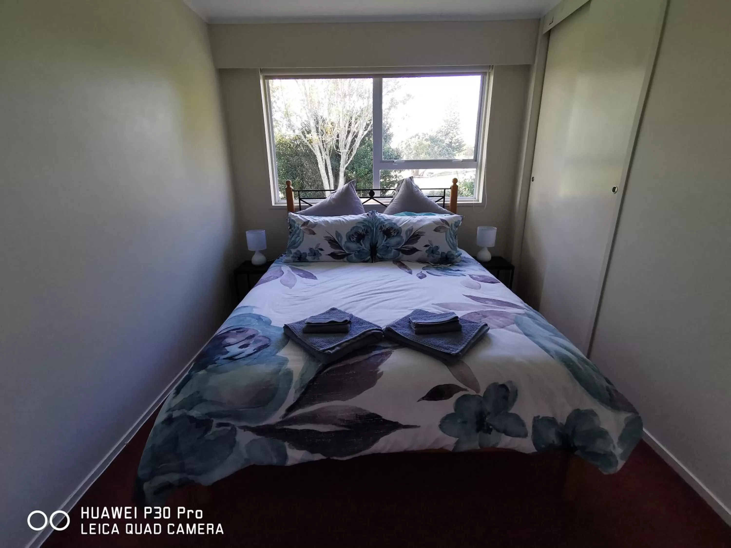Bedroom, Bed in On Tate