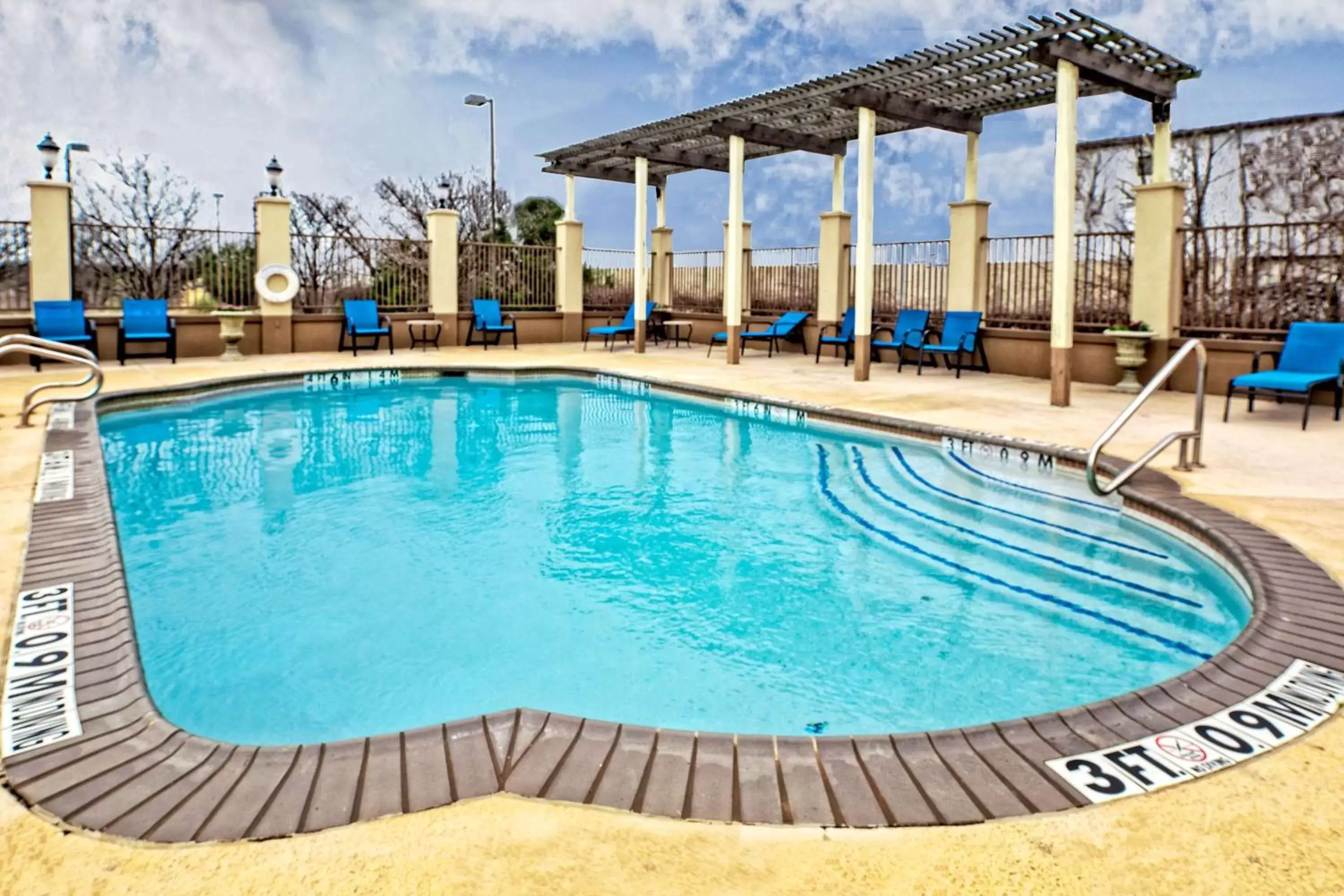 Pool view in Hampton Inn & Suites Corsicana Pool view in Hampton Inn & Suites Corsicana