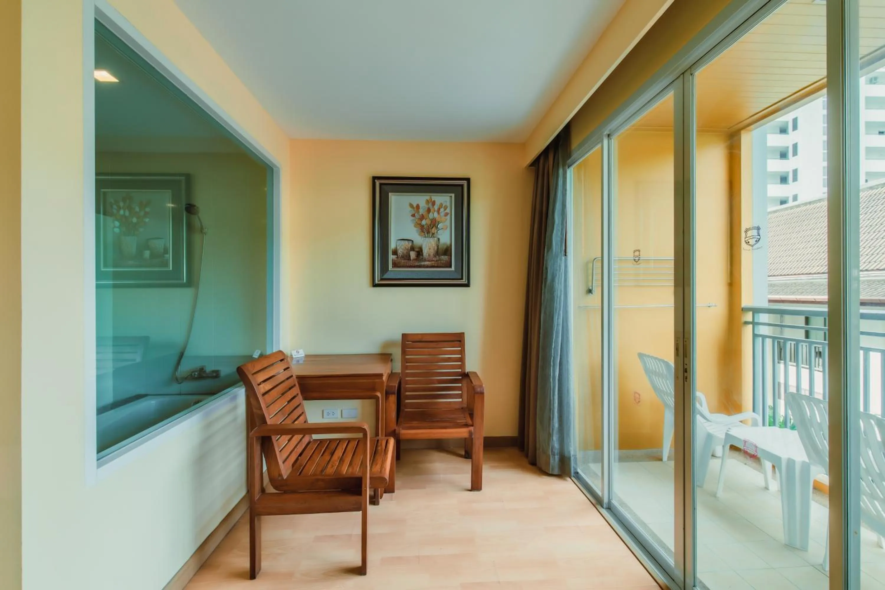 Balcony/Terrace in Elite Suites Patong