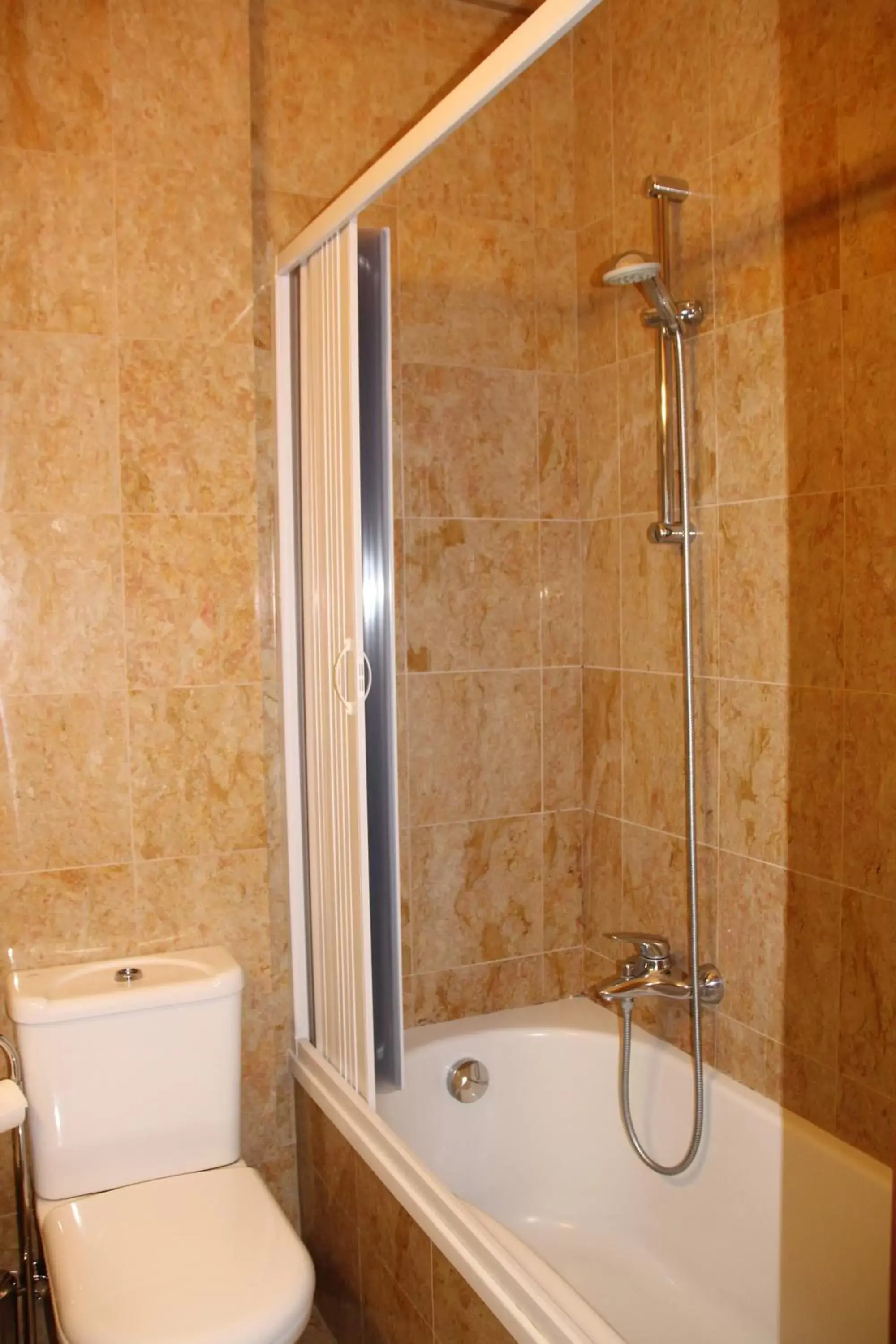 Shower, Bathroom in Sant'Ambroeus