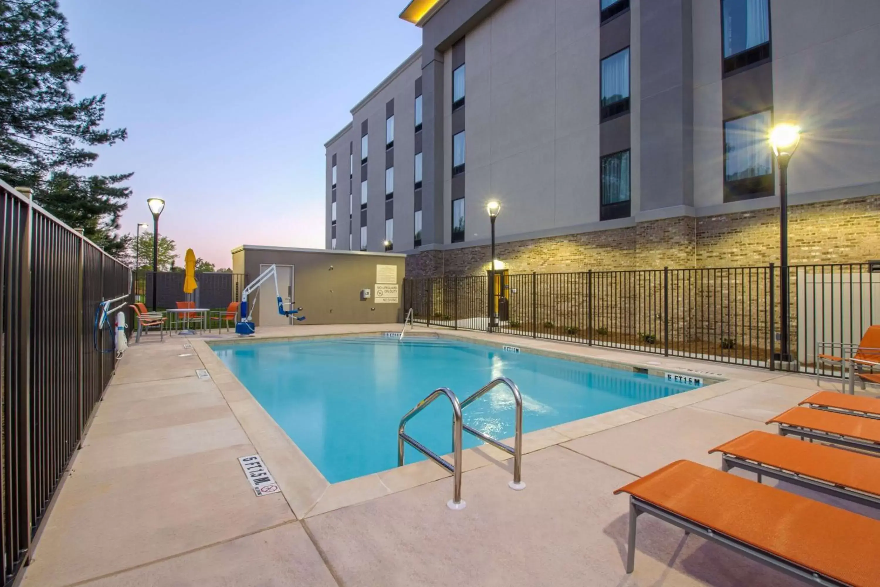 Pool view, Swimming Pool in Hampton Inn Crestview South I-10, Fl