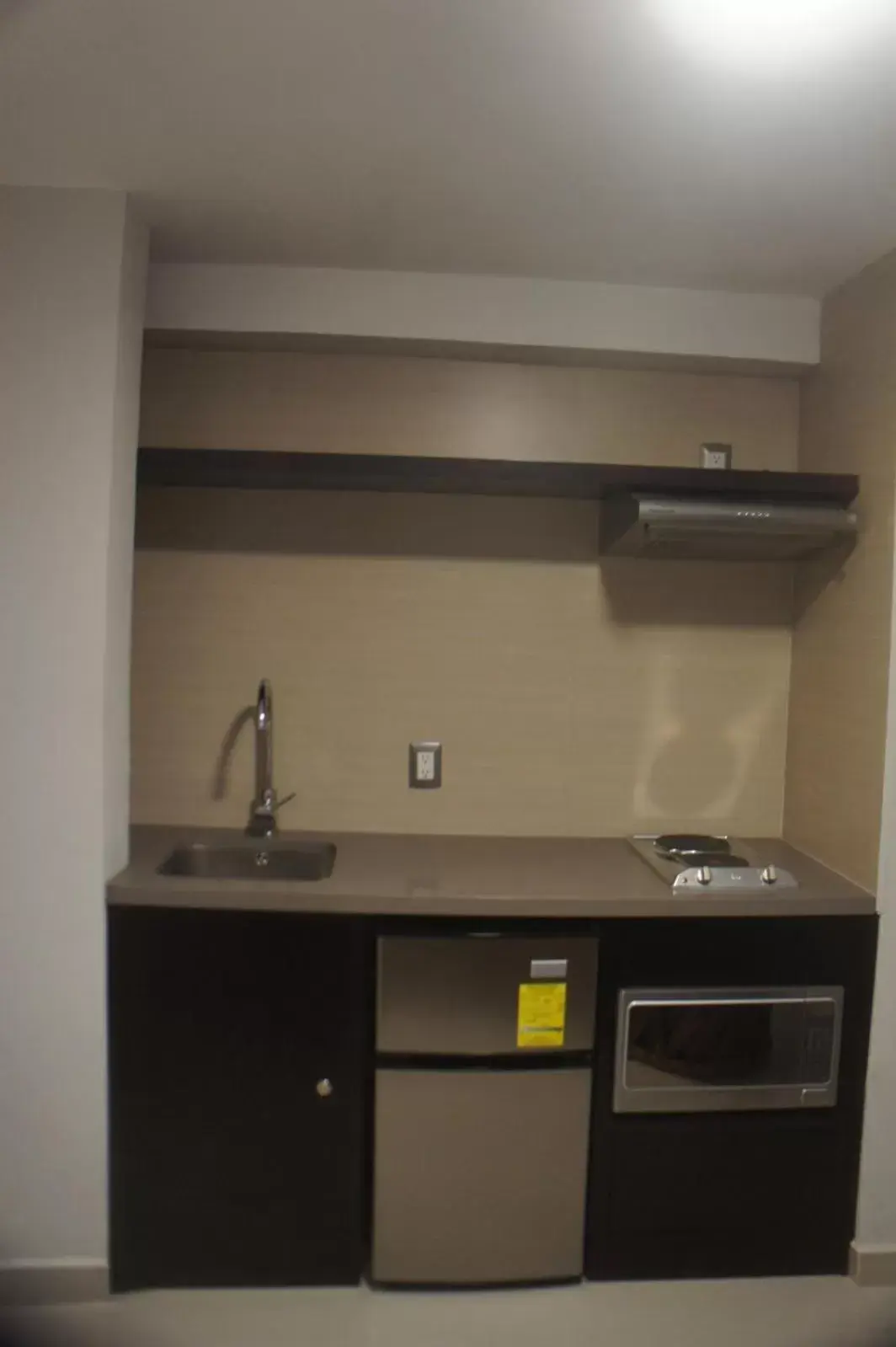 Kitchen or kitchenette, Kitchen/Kitchenette in Suites San Luis