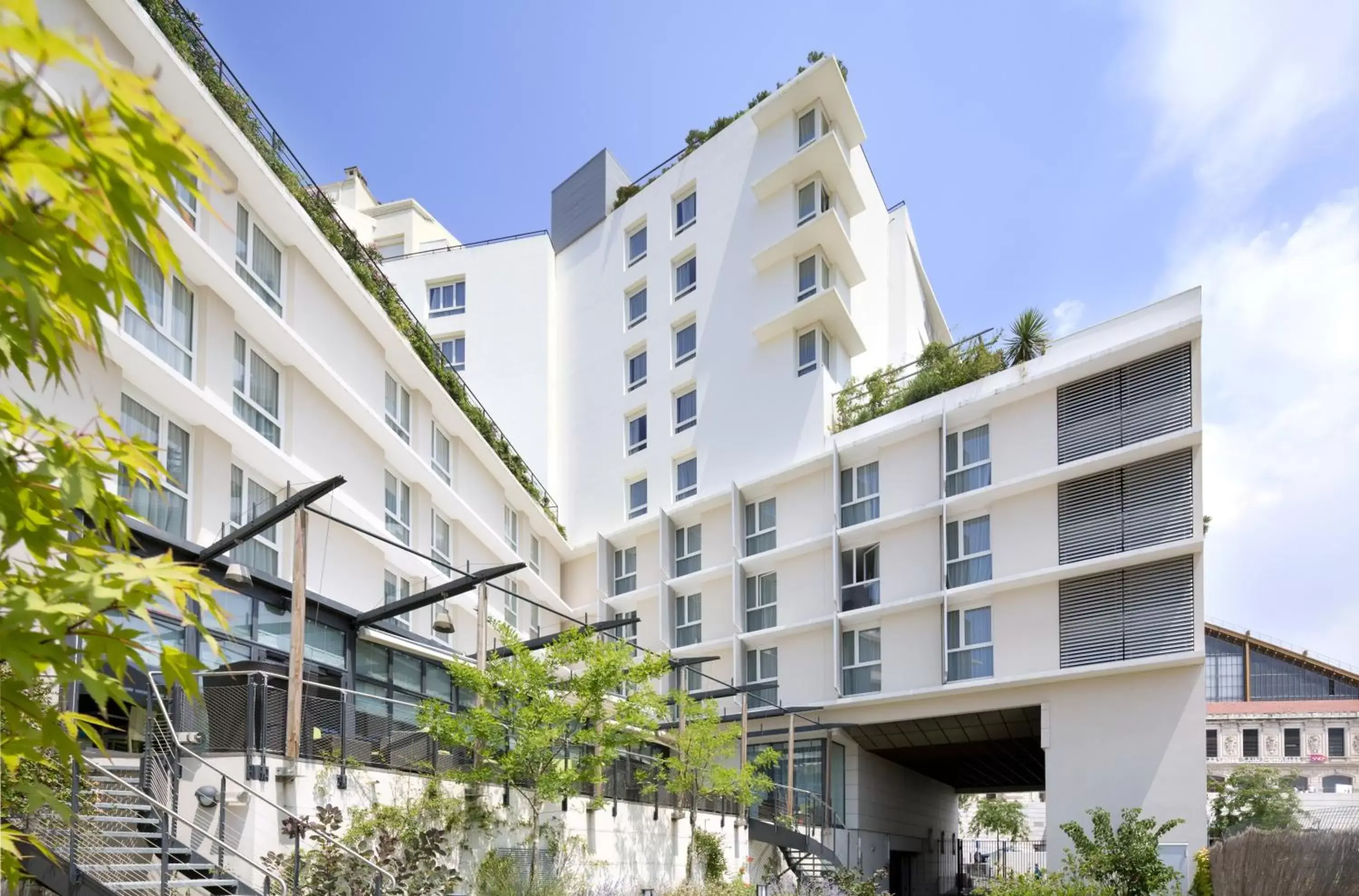 Property Building in Holiday Inn Express Marseille Saint Charles, an IHG Hotel