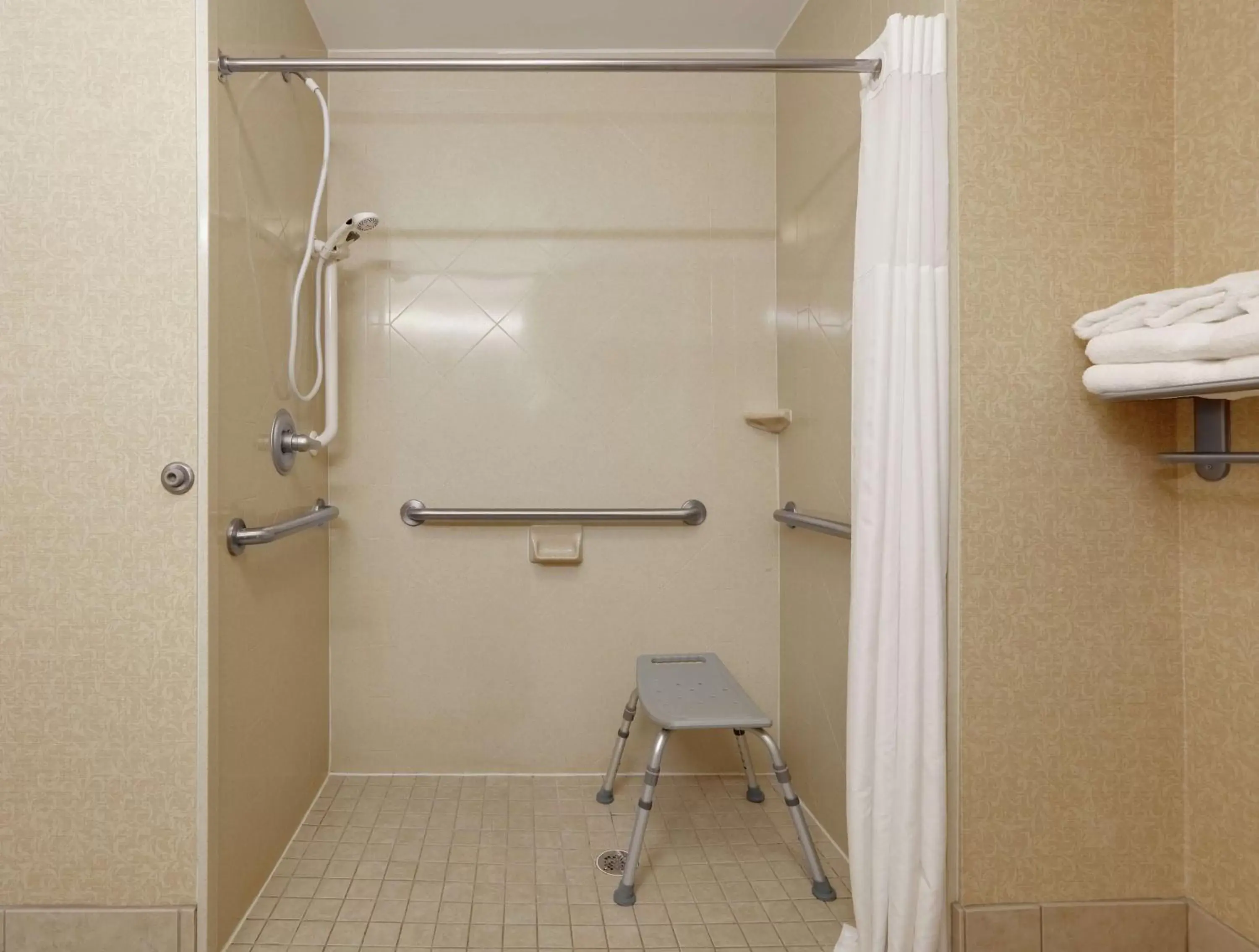 Bathroom in Hampton Inn & Suites Southern Pines-Pinehurst
