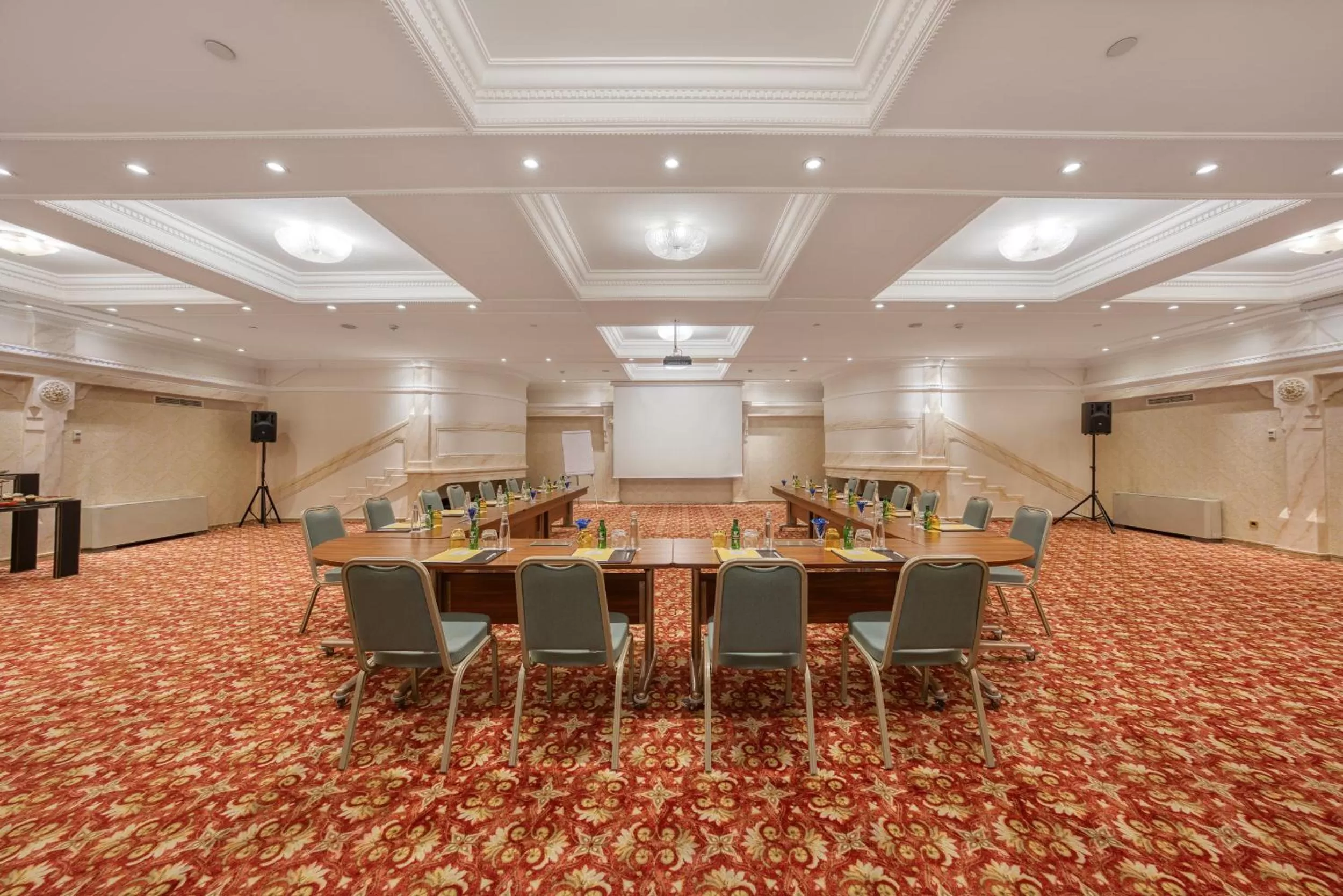 Meeting/conference room in Crowne Plaza Istanbul - Old City by IHG