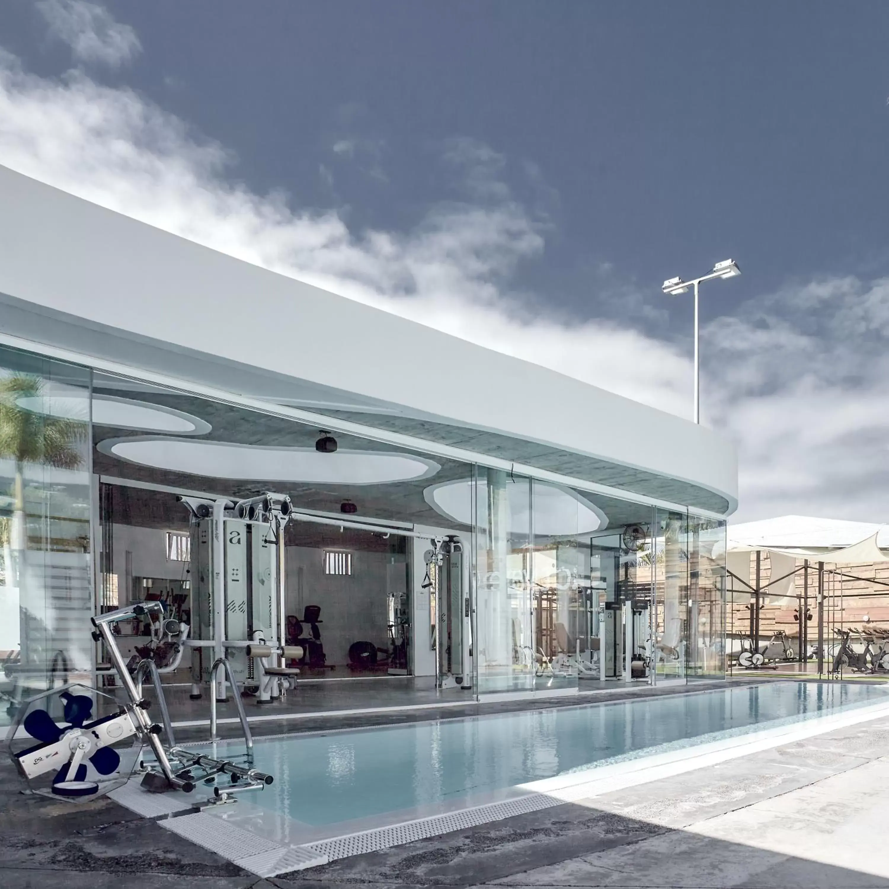 Fitness centre/facilities, Swimming Pool in Hotel Baobab Suites