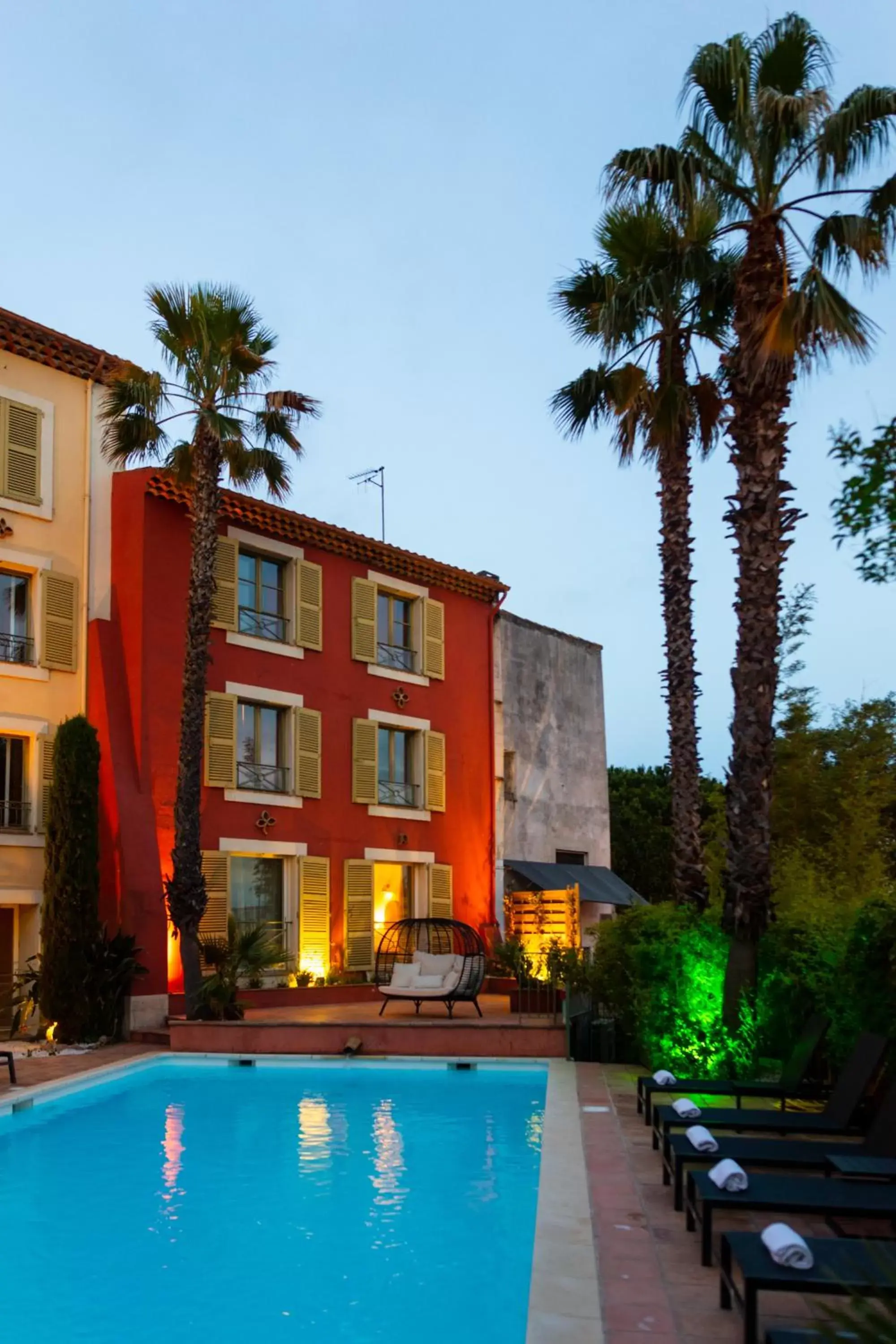 Swimming Pool in Hôtel l'Arena