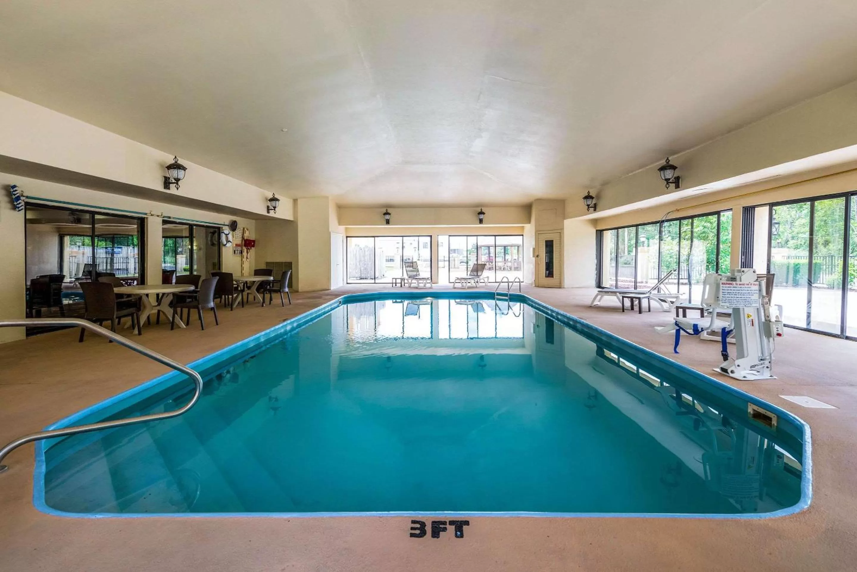 On site in Comfort Suites Marion North