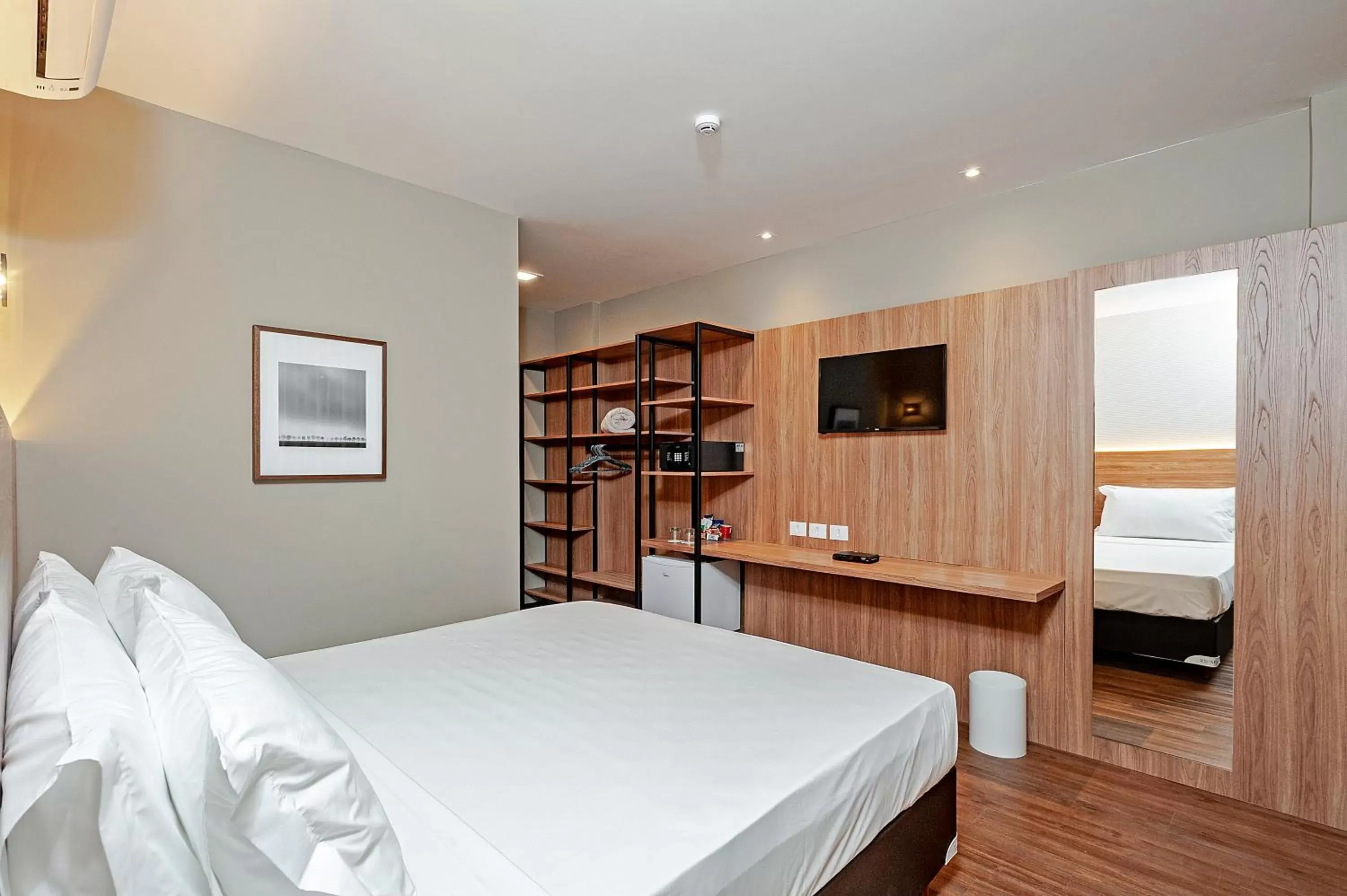 TV and multimedia, Bed in Slaviero Curitiba Aeroporto TV and multimedia, Bed in Slaviero Curitiba Aeroporto