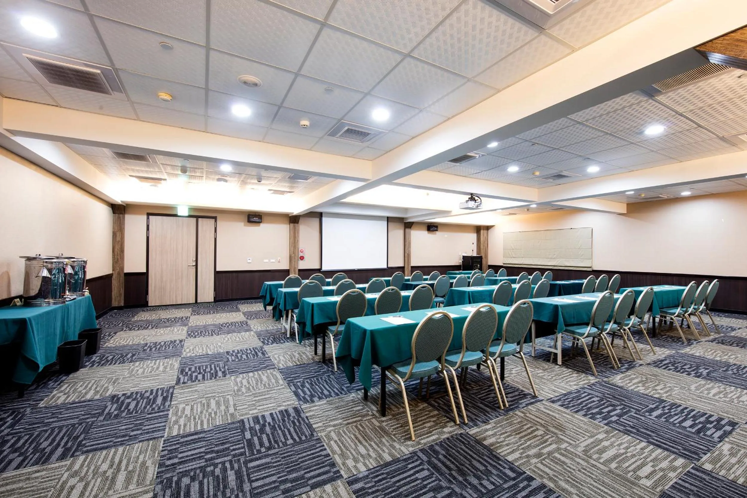 Meeting/conference room in Great Roots Forestry Spa Resort