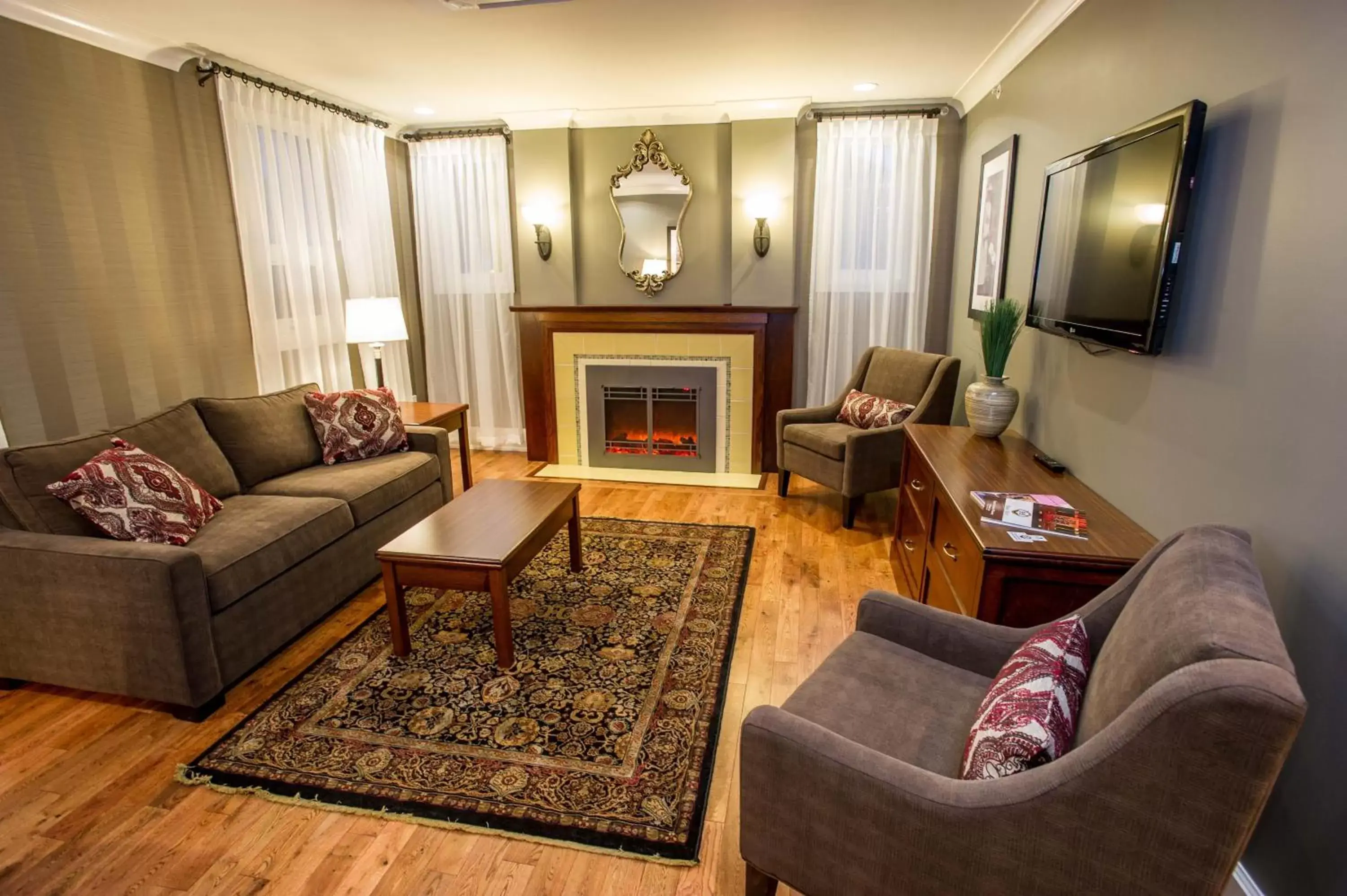 Living room, Seating Area in Hume Hotel & Spa