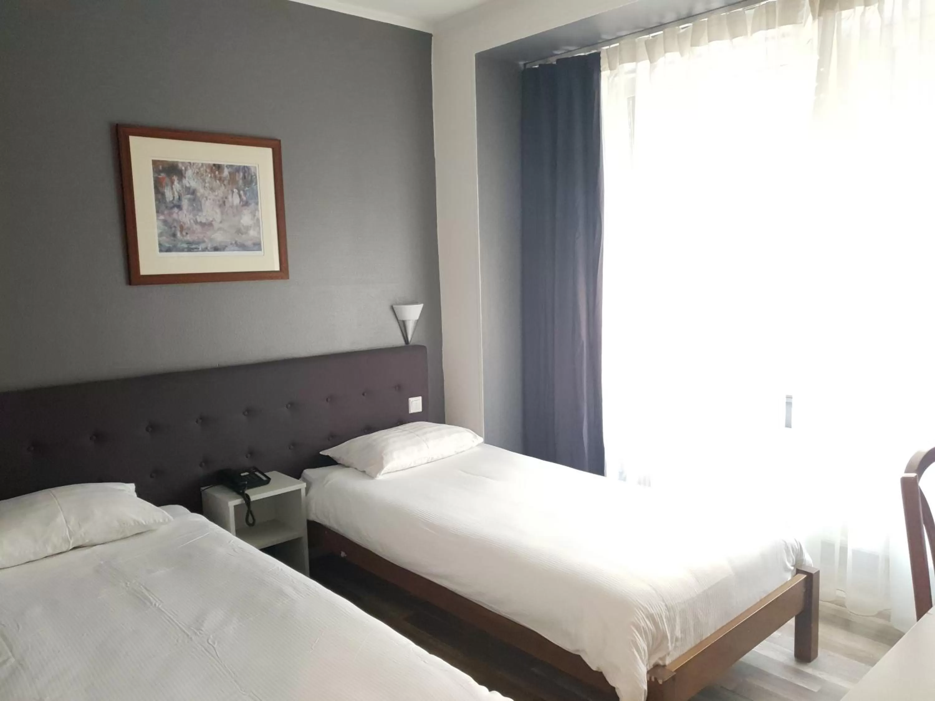 Bedroom, Bed in Yasha Hotel