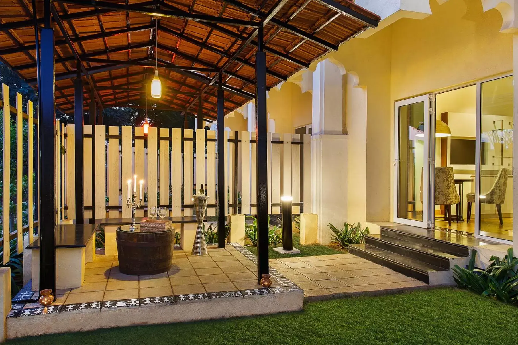 Wine themed suite with private garden in Gateway Nashik Wine themed suite with private garden in Gateway Nashik