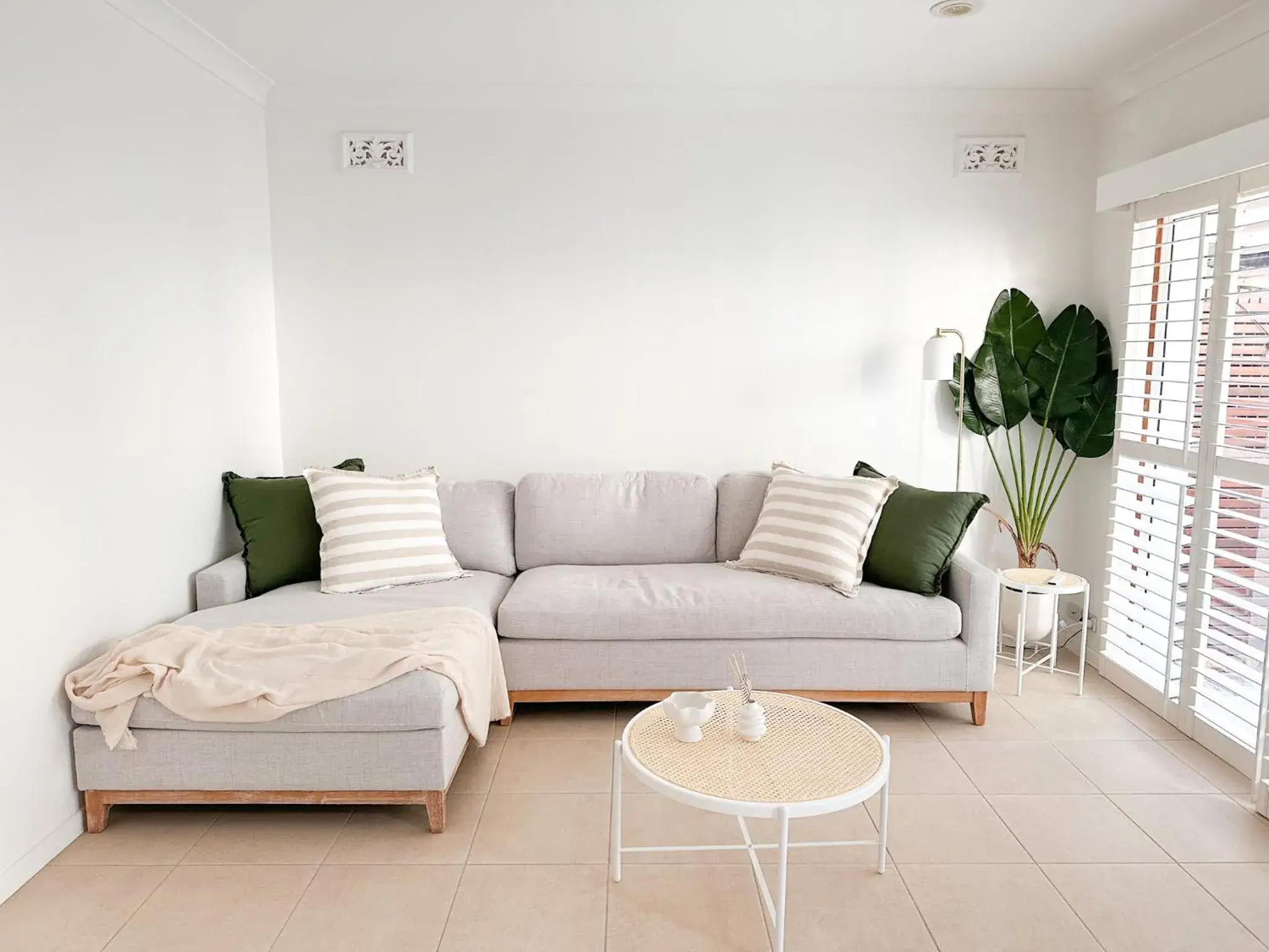 Seating Area in Noosa Entrance Waterfront Resort