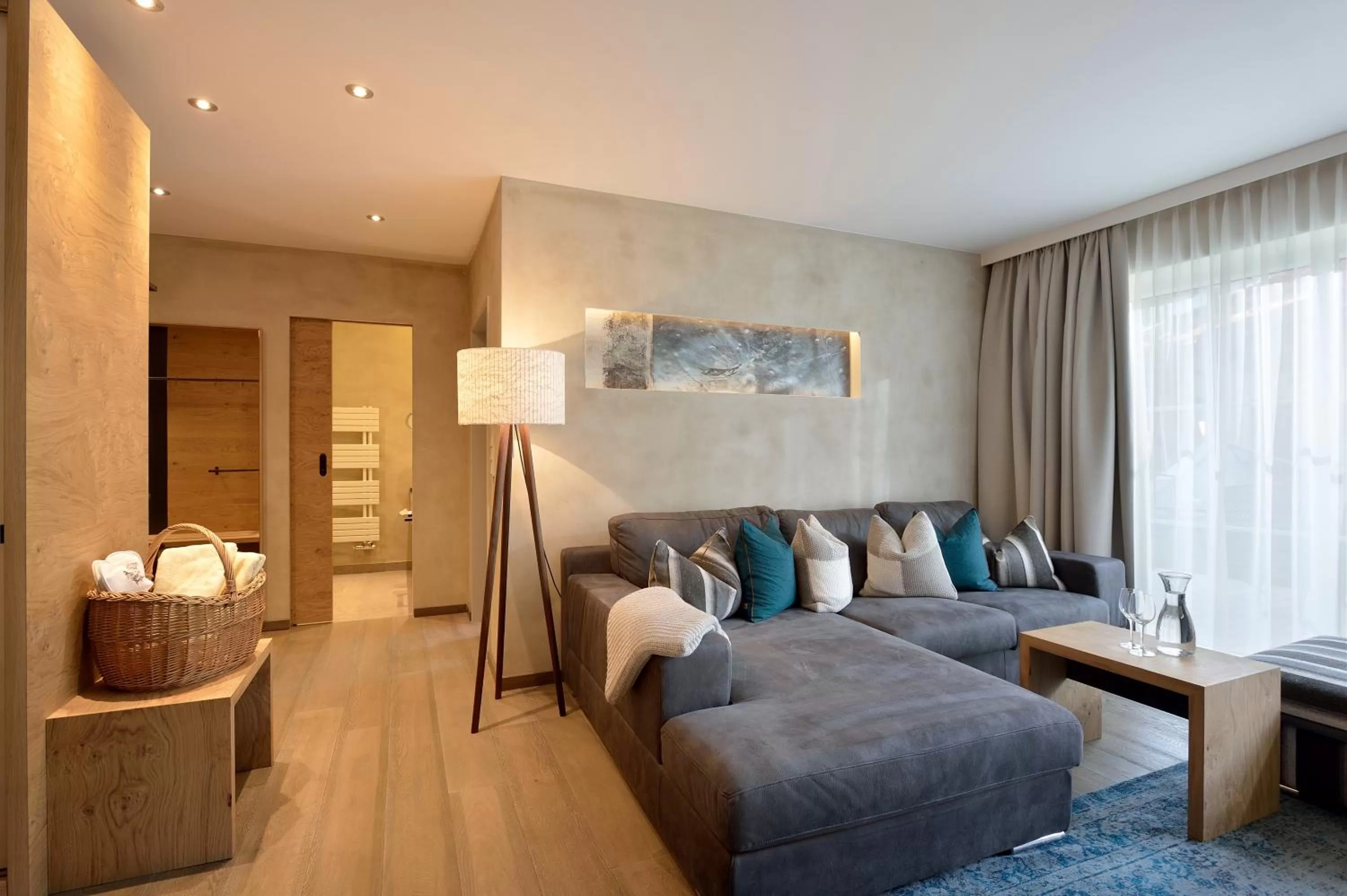 Living room, Bed in Familienparadies Sporthotel Achensee - FAMILIES ONLY