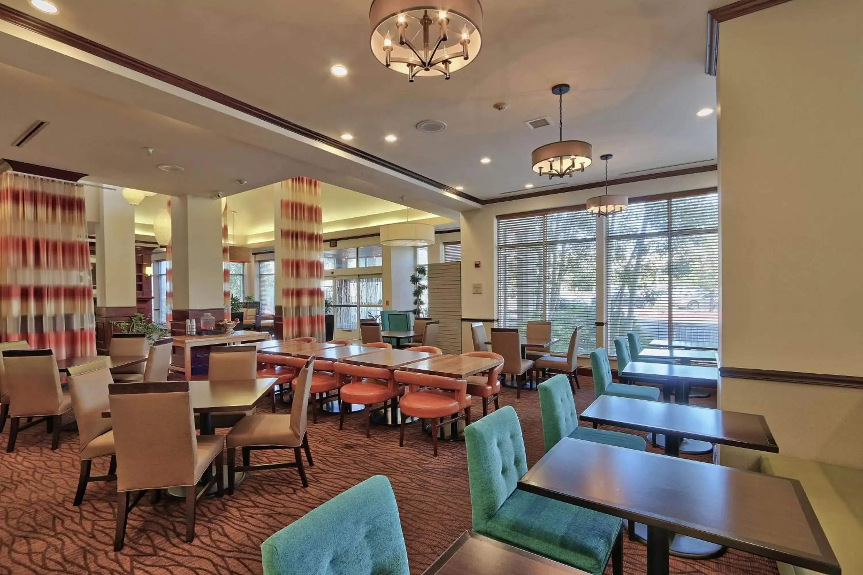 Restaurant/Places to Eat in Hilton Garden Inn Albuquerque Uptown