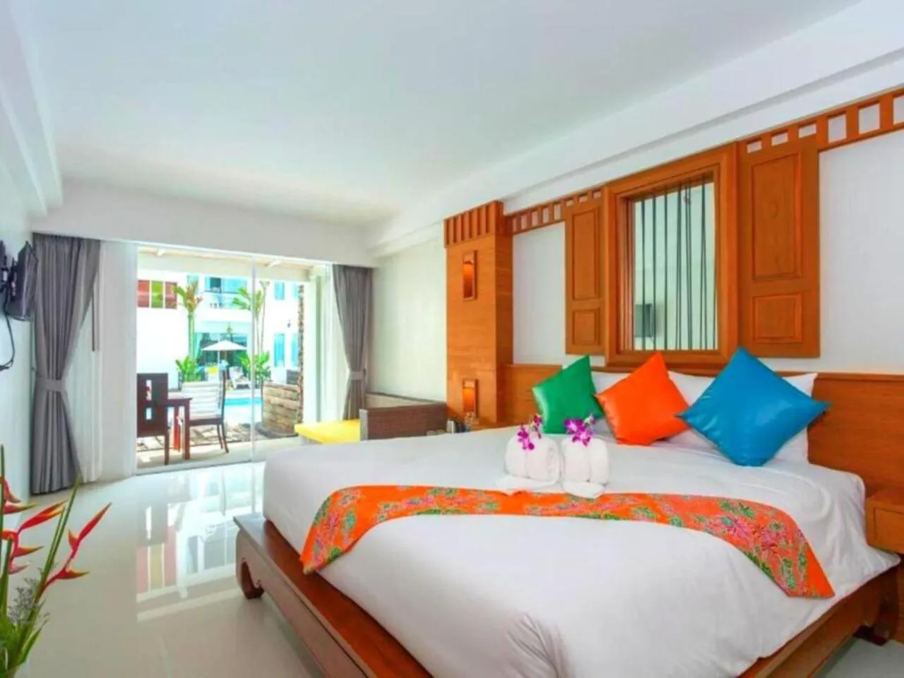 Bed in The Samui Beach Resort