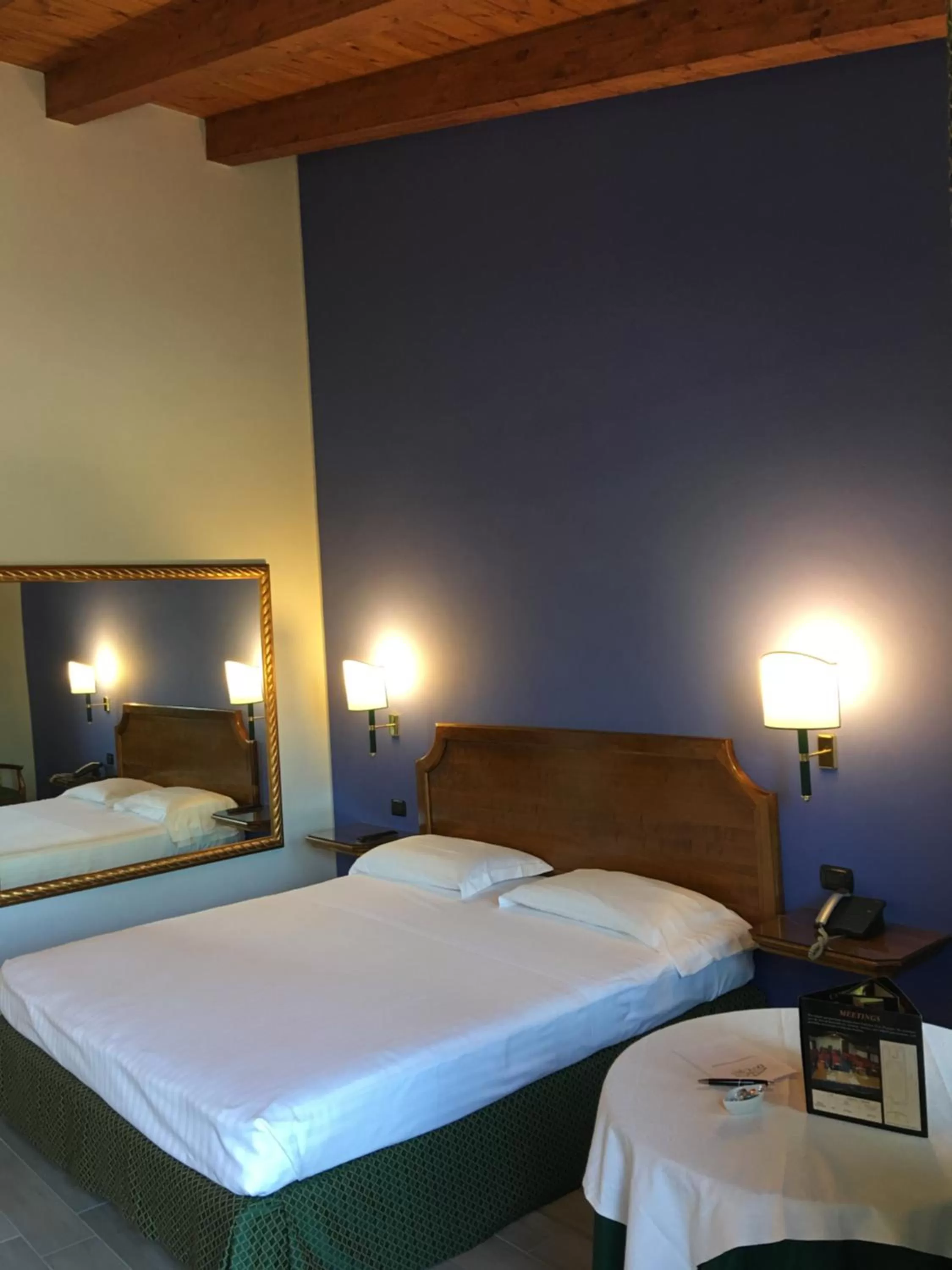 Photo of the whole room, Bed in Hotel Don Carlo