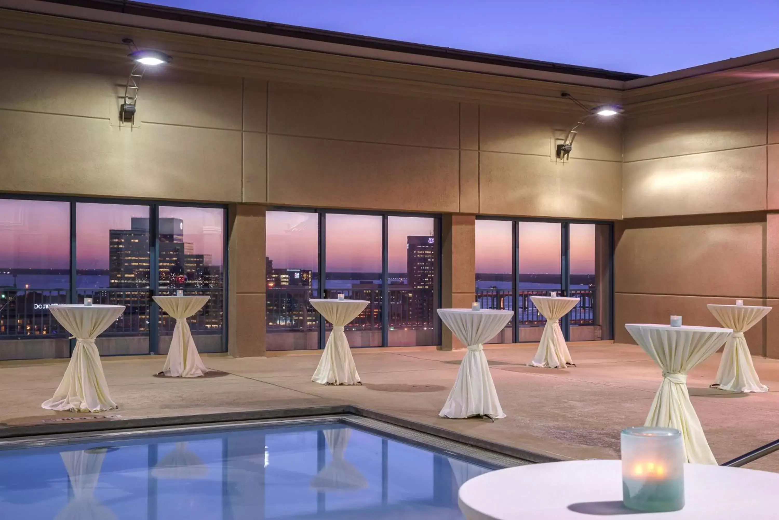 Banquet/Function facilities, Swimming Pool in Hyatt Regency Jacksonville Riverfront