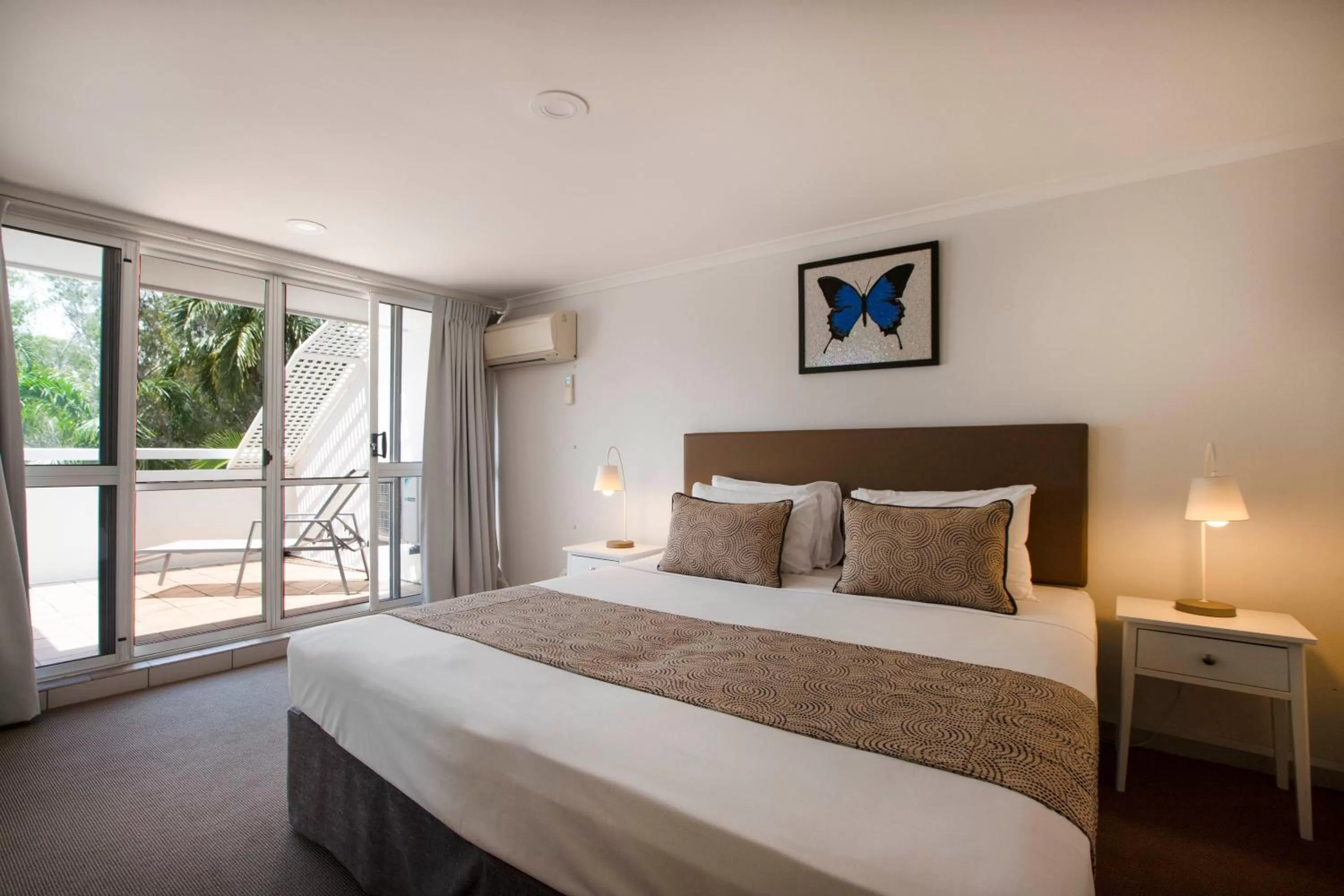 Bed in The White House Port Douglas