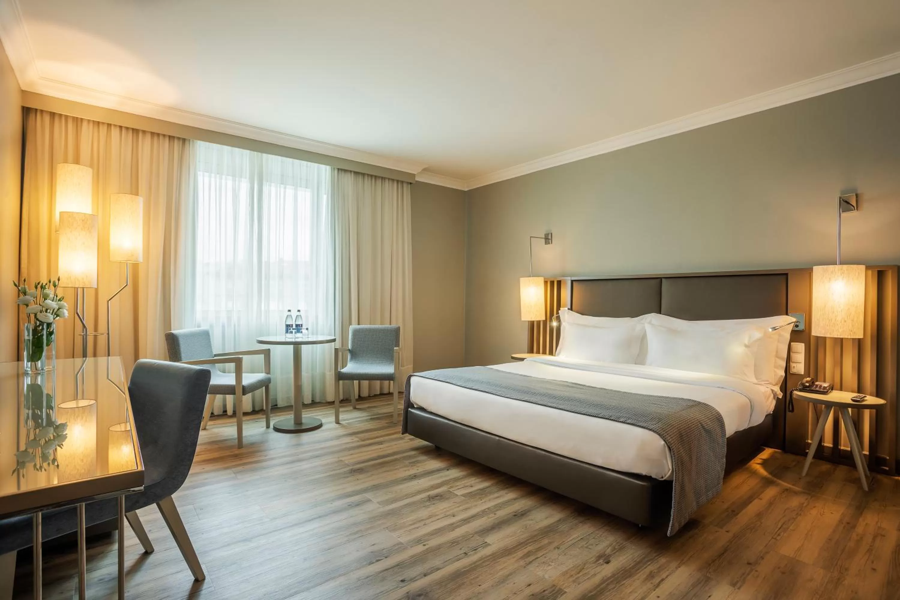 Family Room (2 Adults + 2 Children up to 12 years old) in HF Ipanema Park