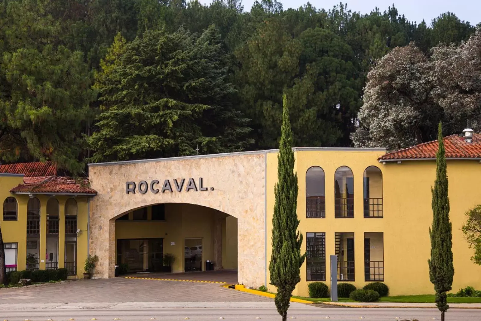 Facade/entrance, Property Building in Hotel Rocaval San Cristóbal de las Casas