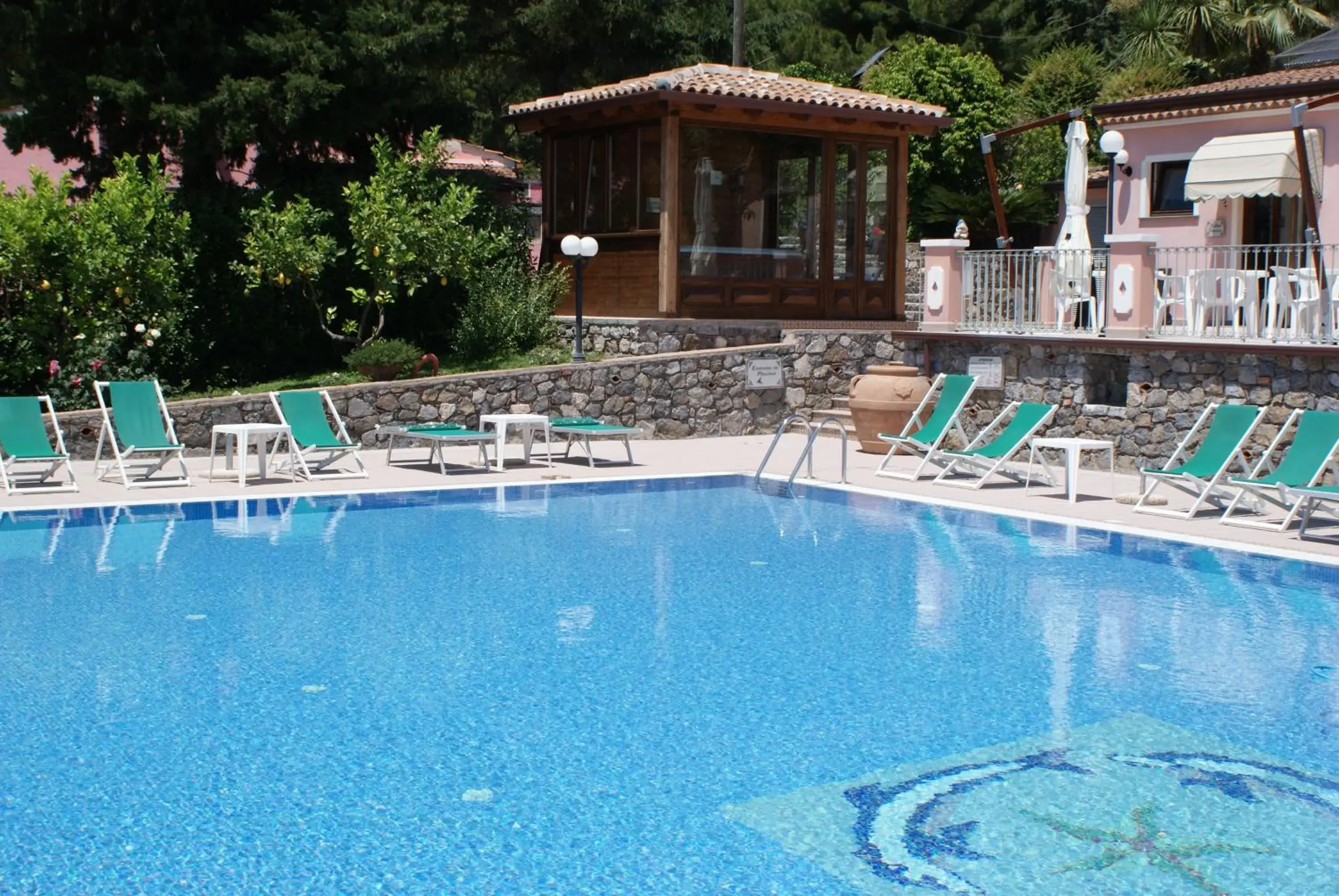 Pool view, Swimming Pool in Hotel Ristorante Borgo La Tana