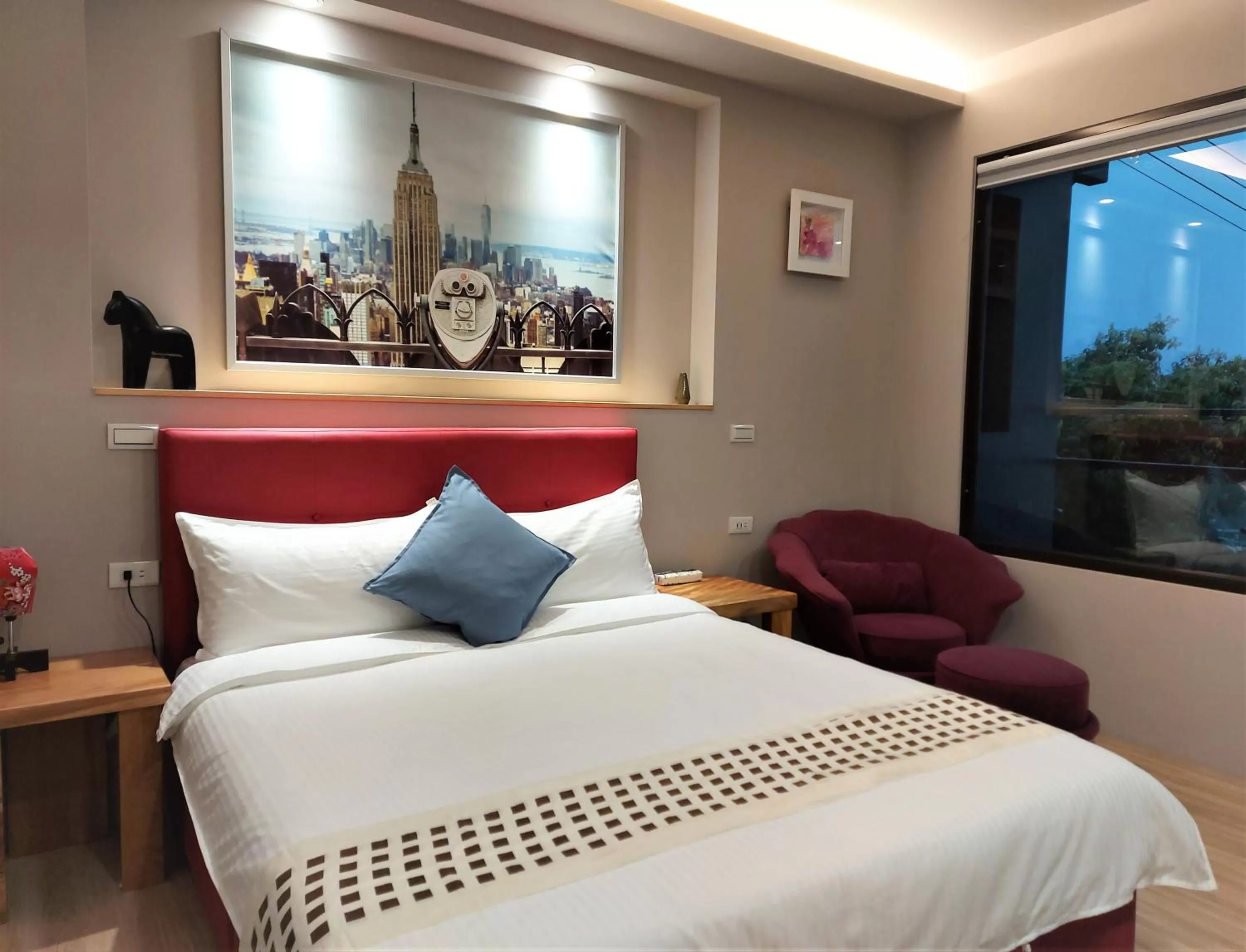 Photo of the whole room, Bed in Dosun B&B