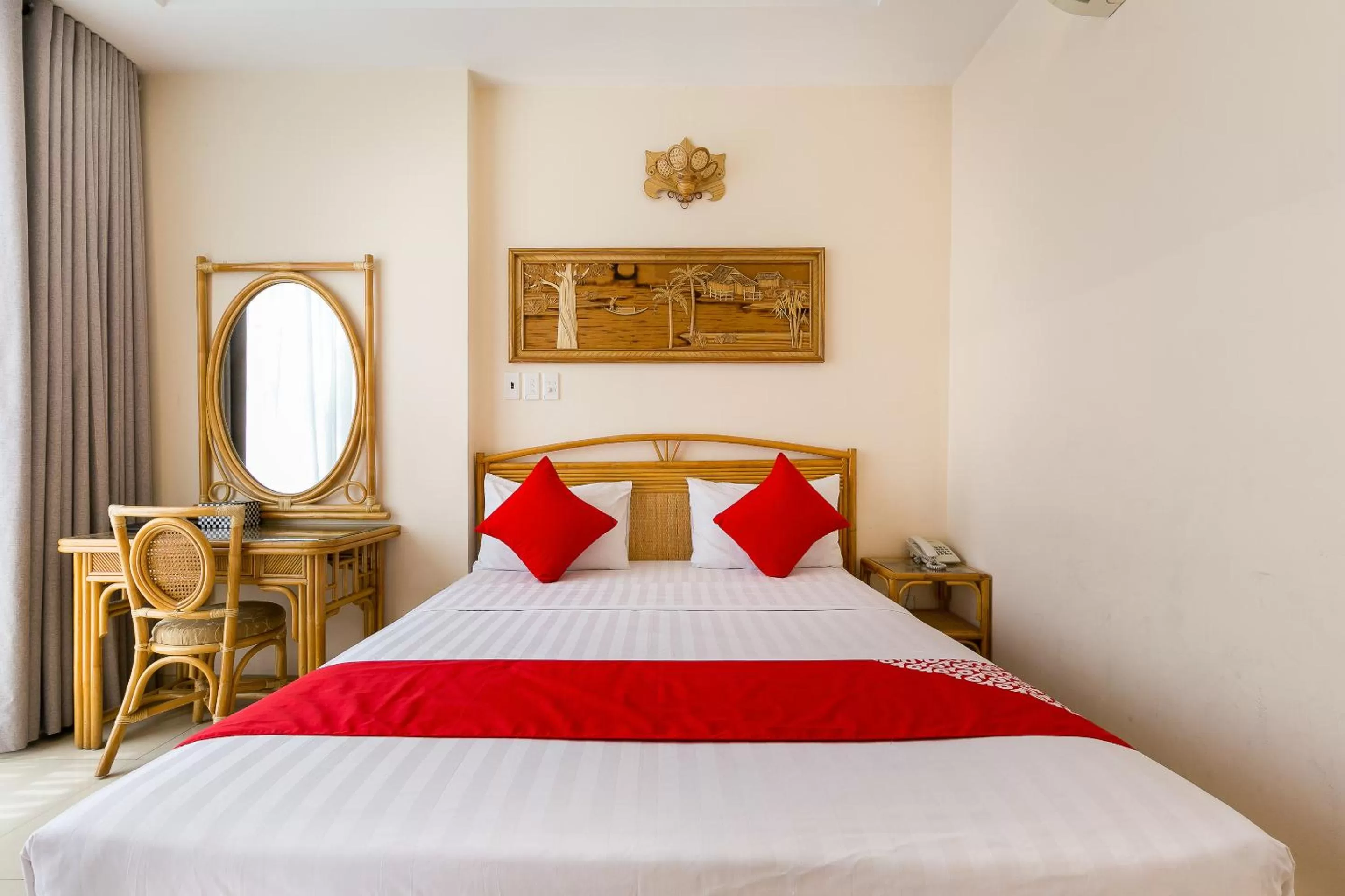 Bedroom, Bed in Calmette Hotel 151 - Ben Thanh