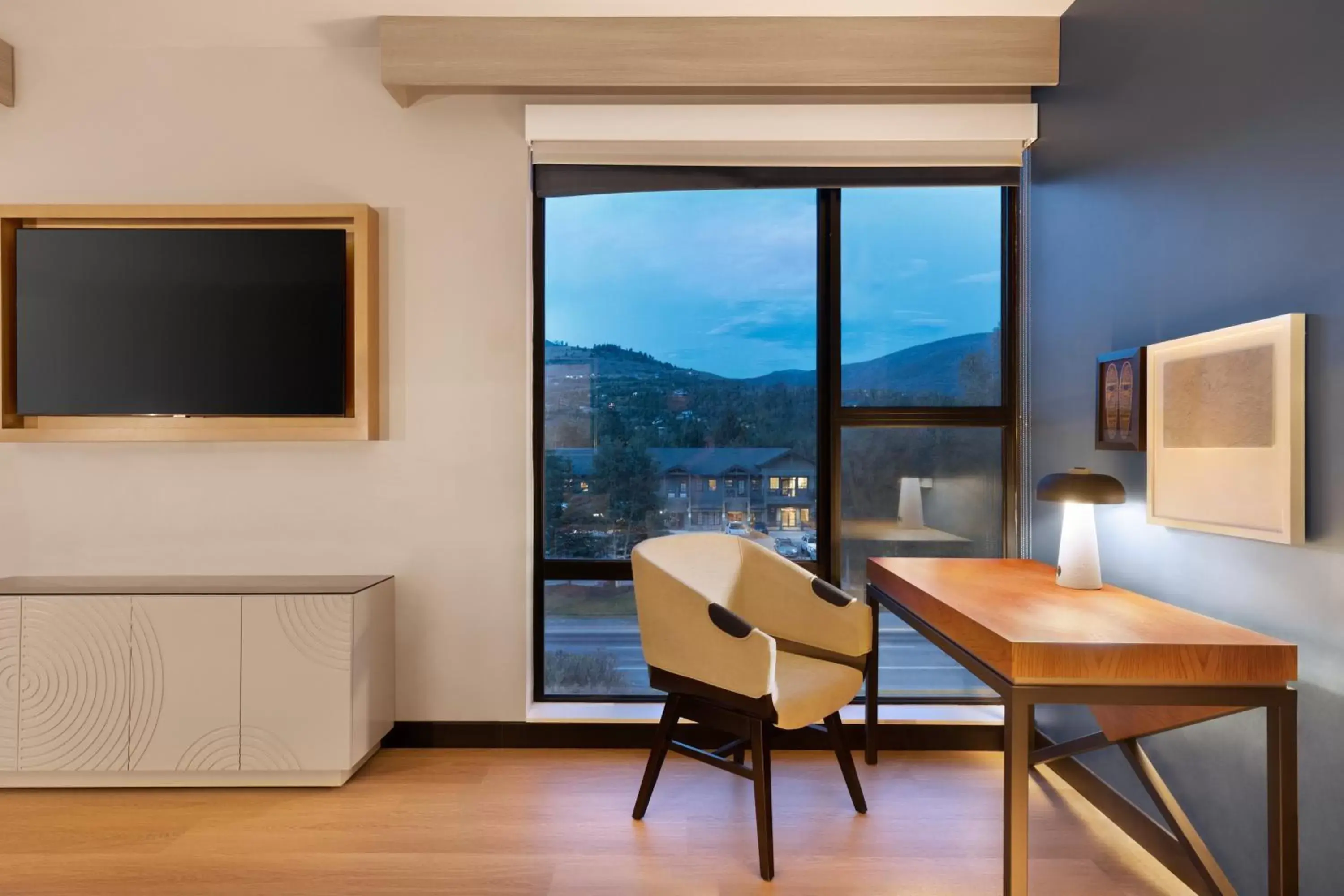 Mountain view in Hotel Indigo - Silverthorne by IHG Mountain view in Hotel Indigo - Silverthorne by IHG