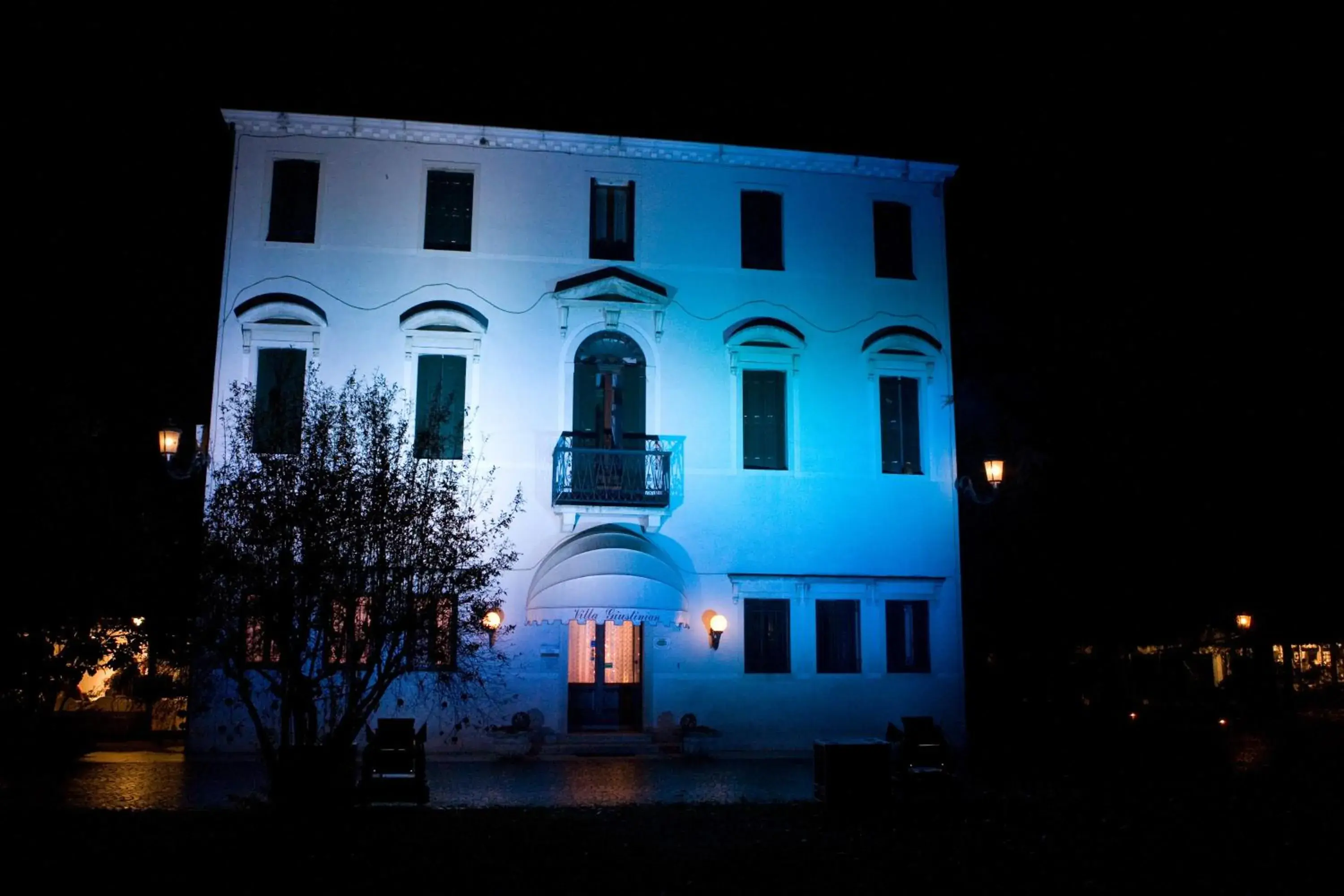 Facade/entrance, Property Building in Park Hotel Villa Giustinian